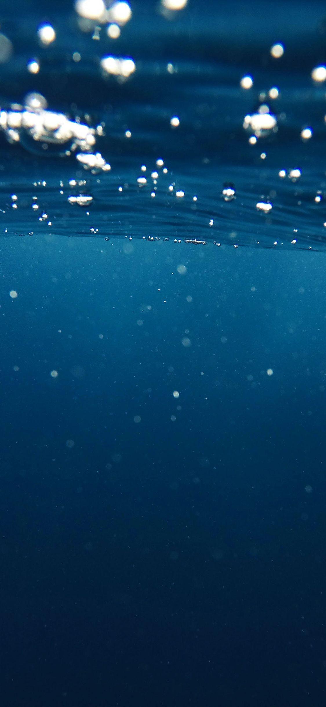 Bubble Underwater Swim Blue Dark Pattern Via
