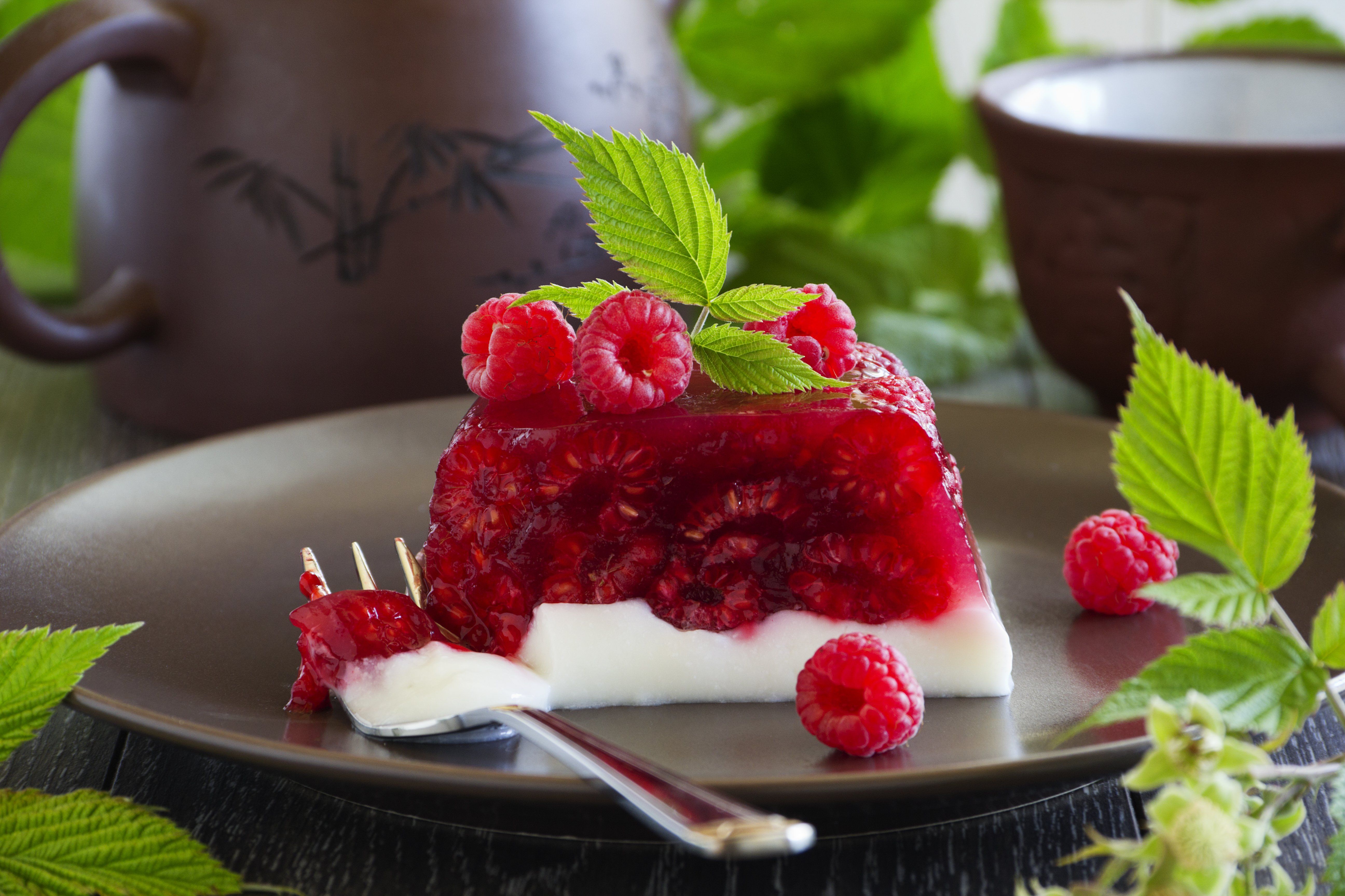 Raspberry Cake Wallpaper HD