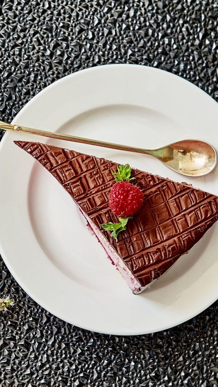 Cake Fruit Pastry Raspberry Kj Wallpaper- [720x1280]