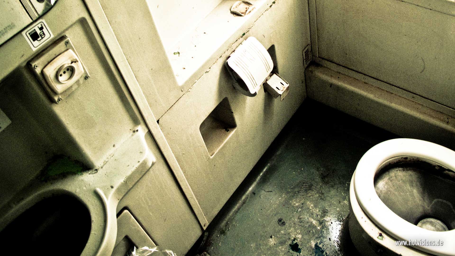 Toilette [Technik Wallpaper]. Gratis Wallpaper. Kostenlose