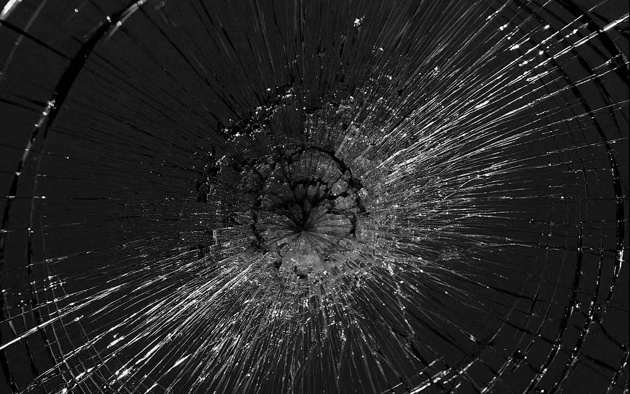Broken Glass Wallpaper