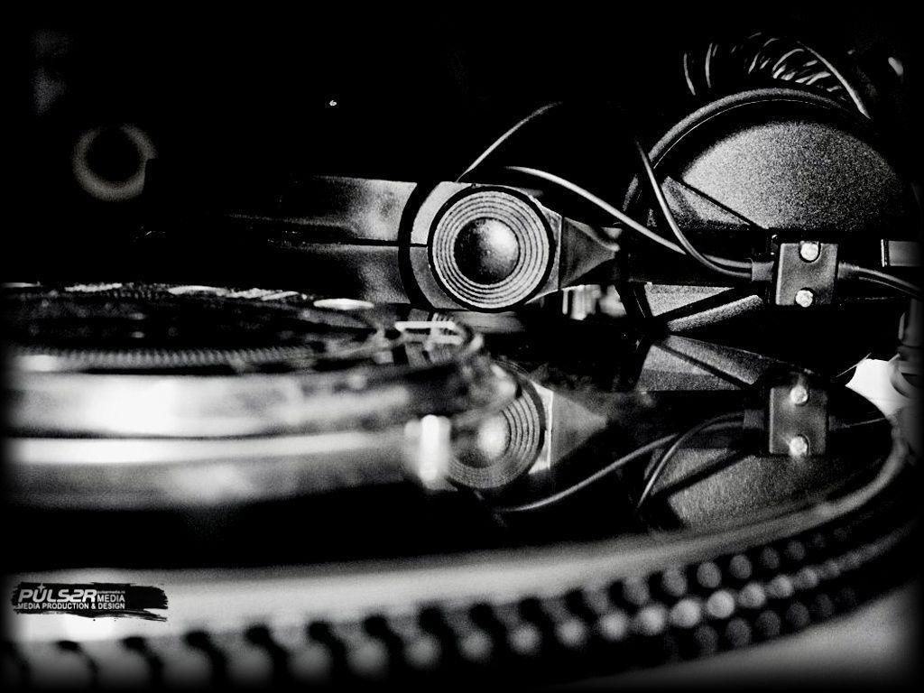 Music & Dance. Equipo de dj, Musica electronica, Avicii