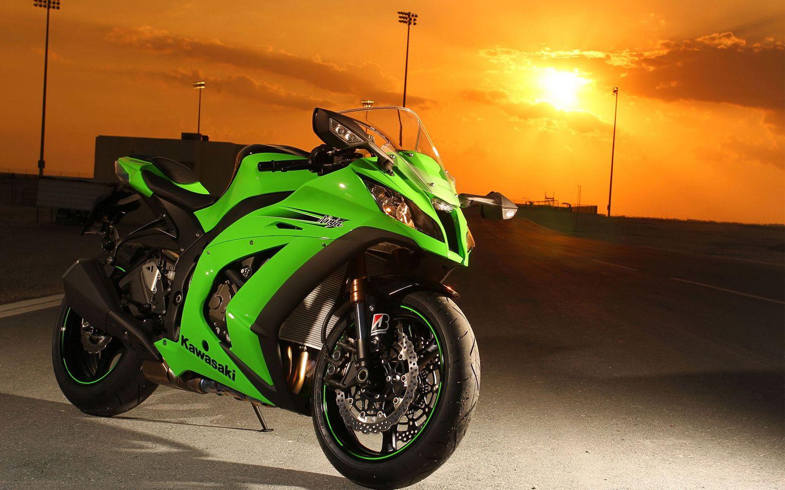 Kawasaki Ninja ZX 10R. HD Wallpaper (High Definition). Free