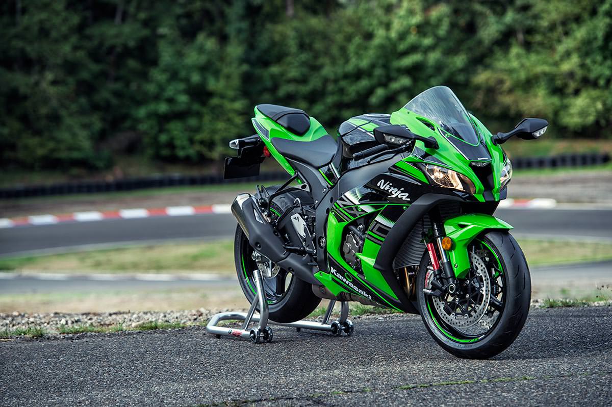 All New 2016 Kawasaki Ninja ZX 10R Experienced A Serious Evolution