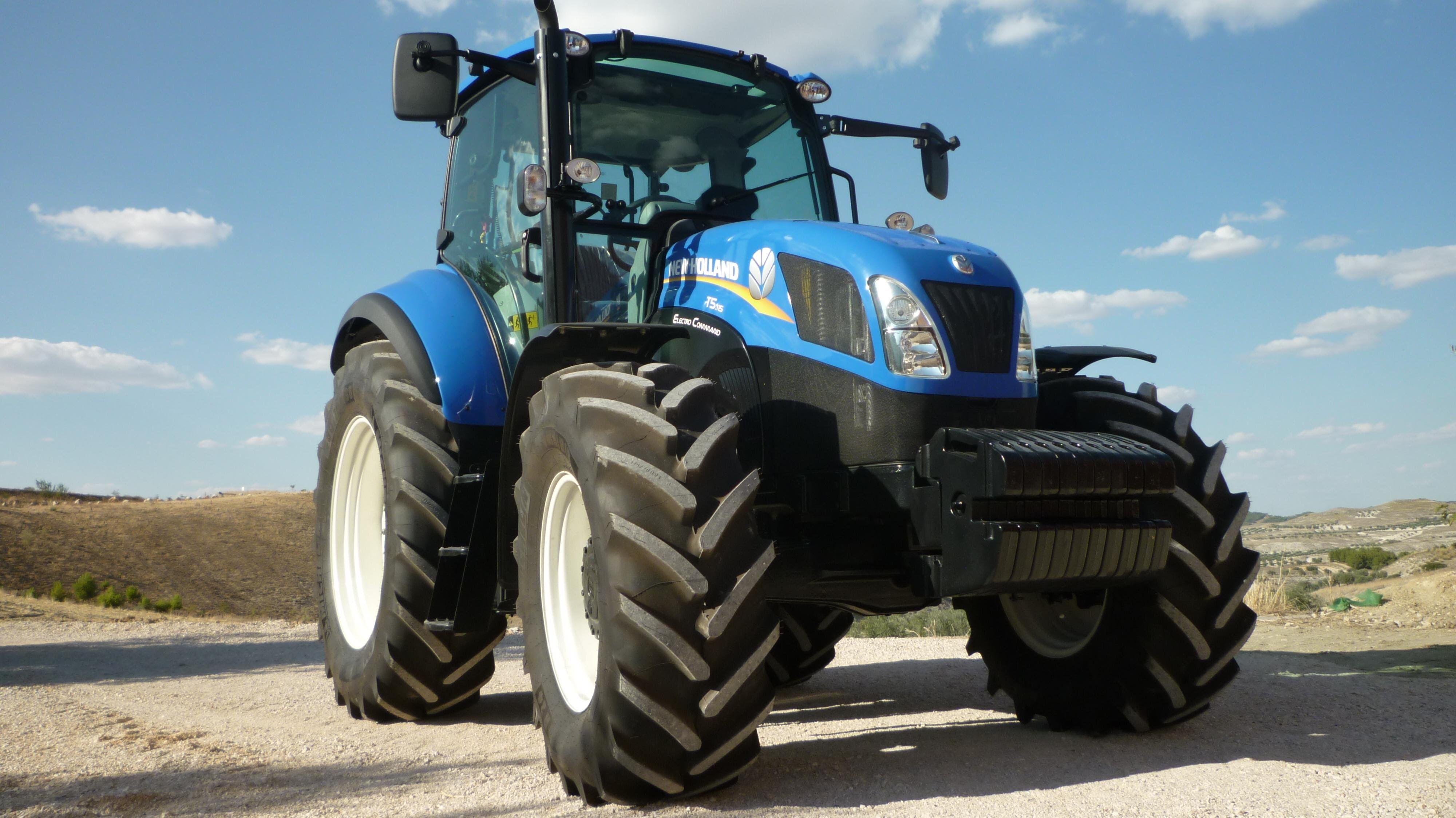 Трактор New Holland td5.110. Трактор New Holland t6070. New Holland t 115.