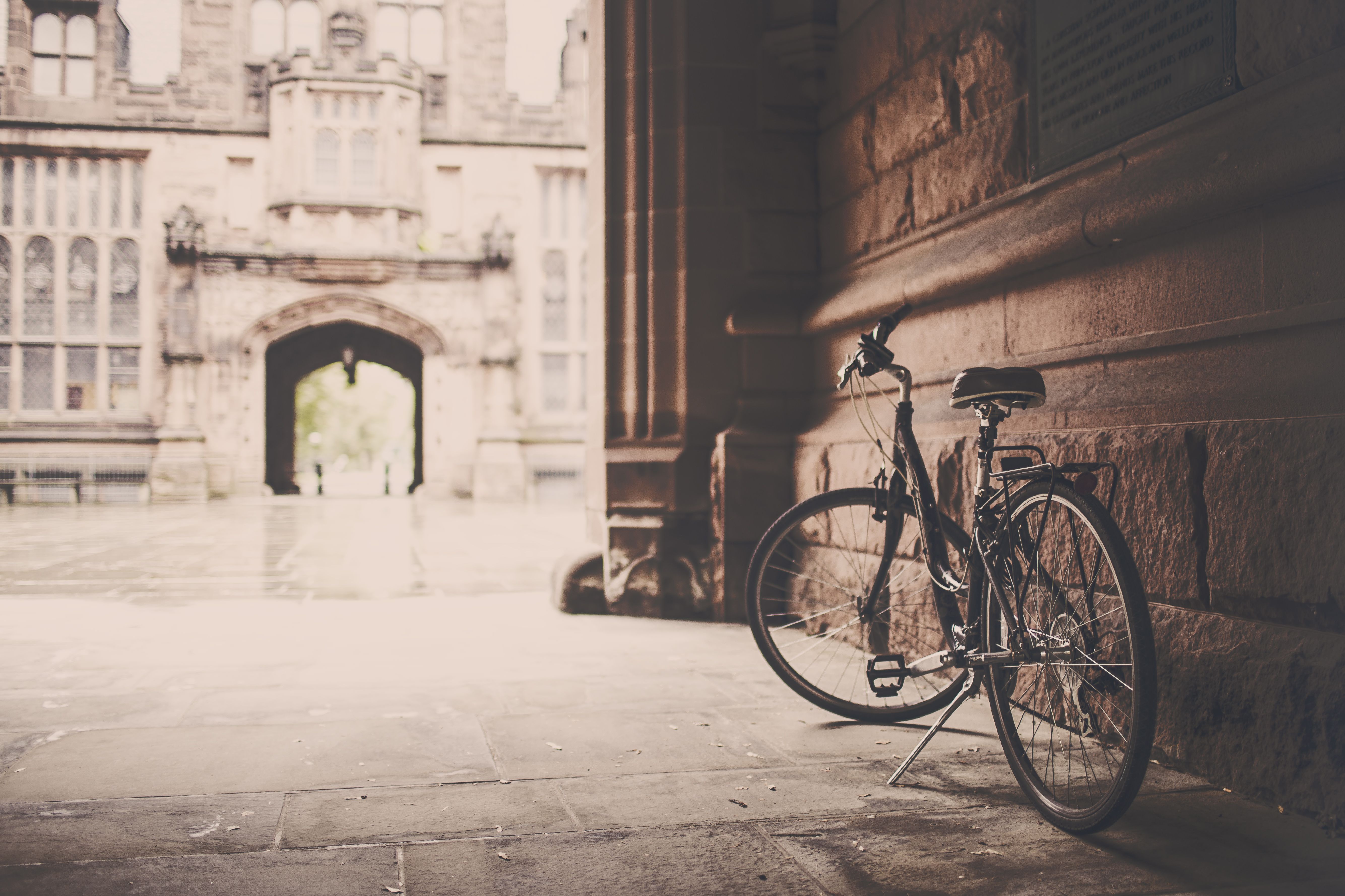 Retro Bicycle Free Photo