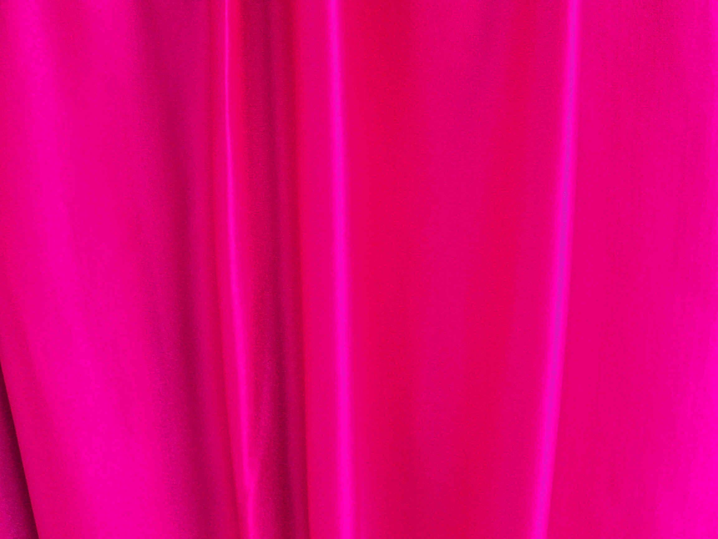 Fuschia Pink Wallpaper (Picture)