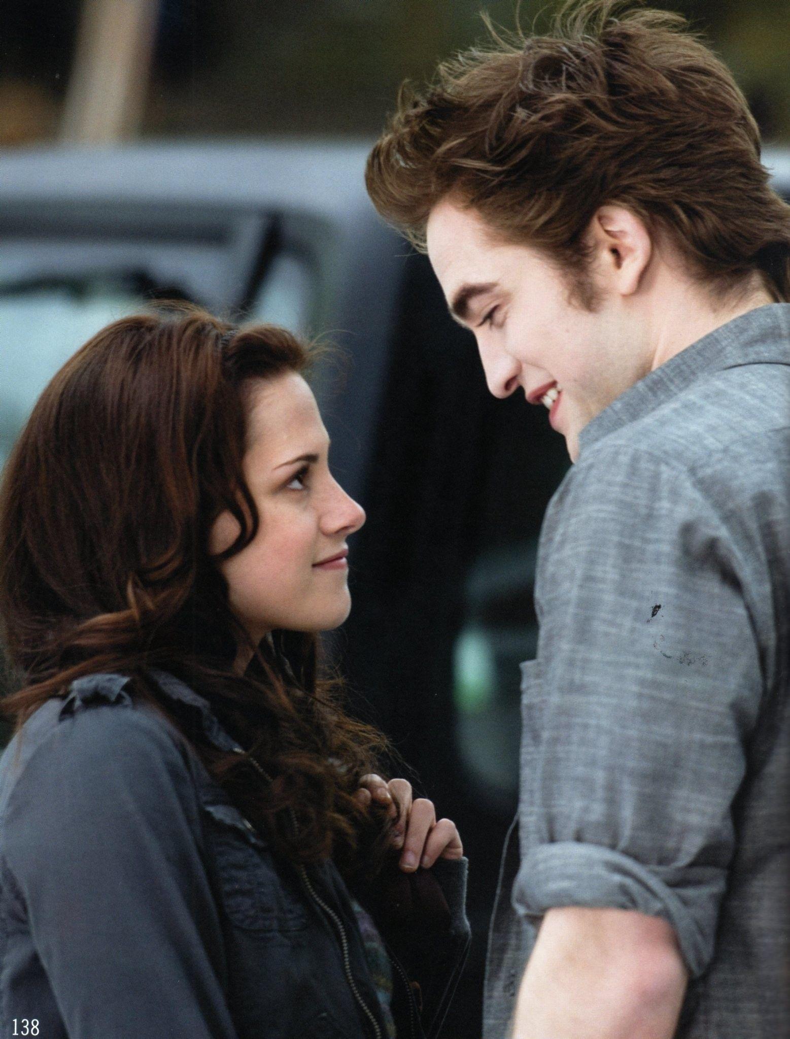 Twilight Saga New Moon Wallpaper