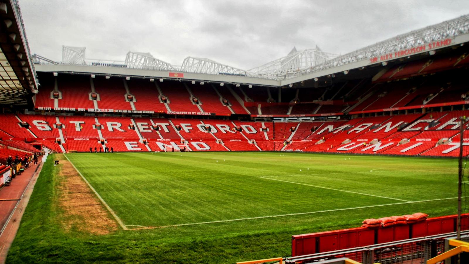 Travel to Old Trafford, Manchester United's Headquarters