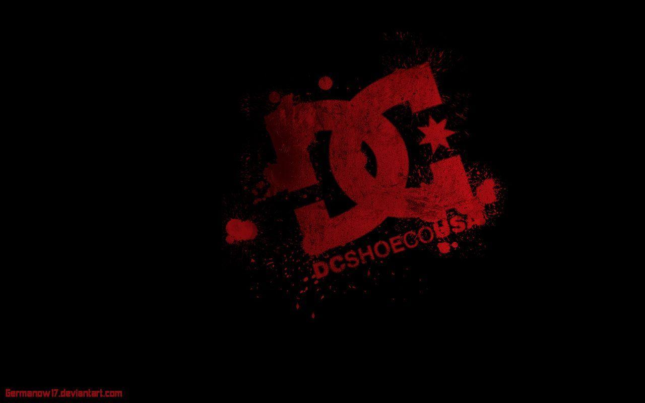 DC Shoes Red Logo in Black Wallpaper HD for Desktop Wide. BOLSOS