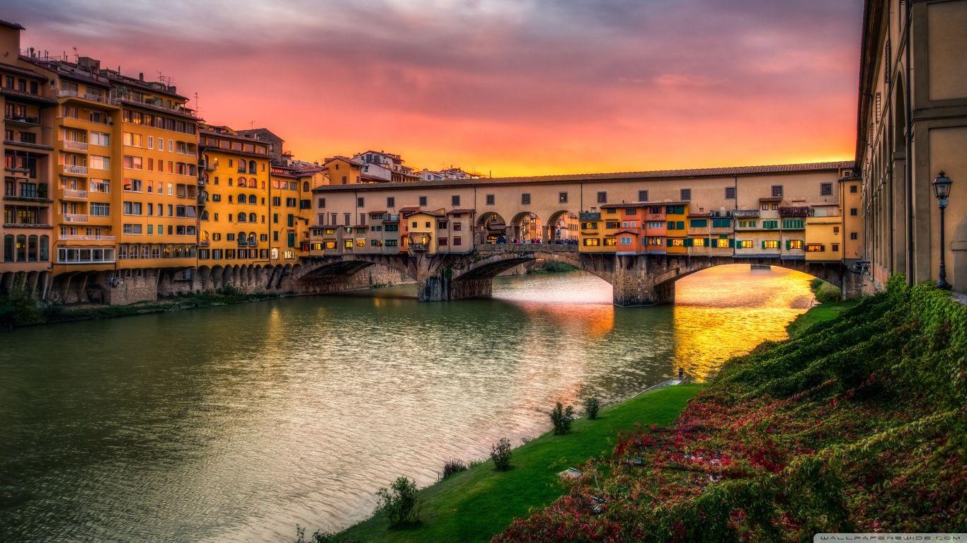 Ponte Vecchio arch bridge, Florence, Italy ❤ 4K HD Desktop