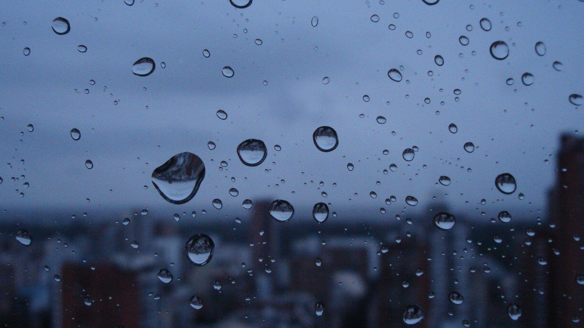 Raindrops On The Window 765050
