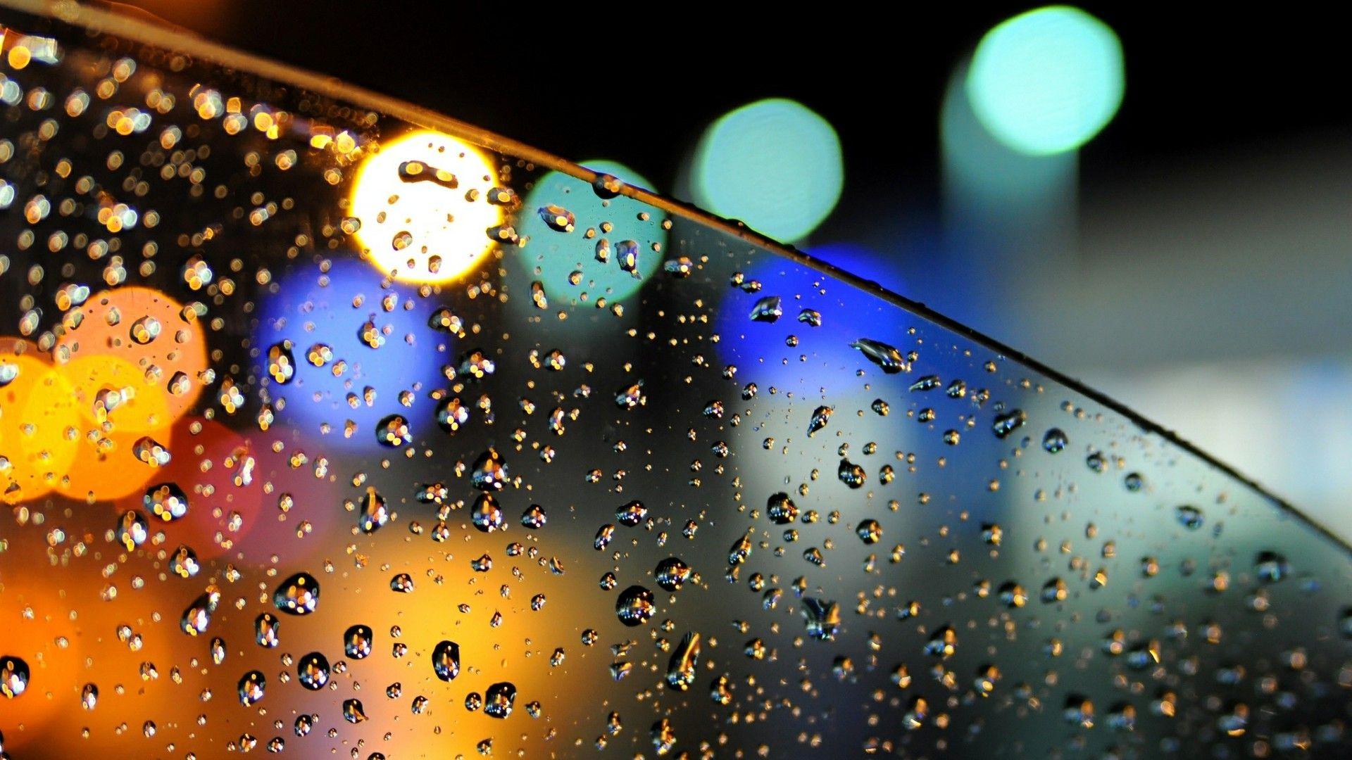 Raindrops With Bokeh Lights Wallpaper. Wallpaper Studio 10. Tens