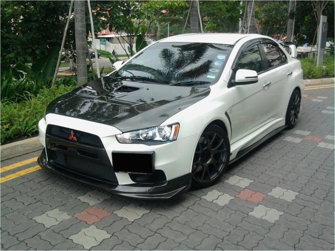 Mitsubishi lancer 10 black