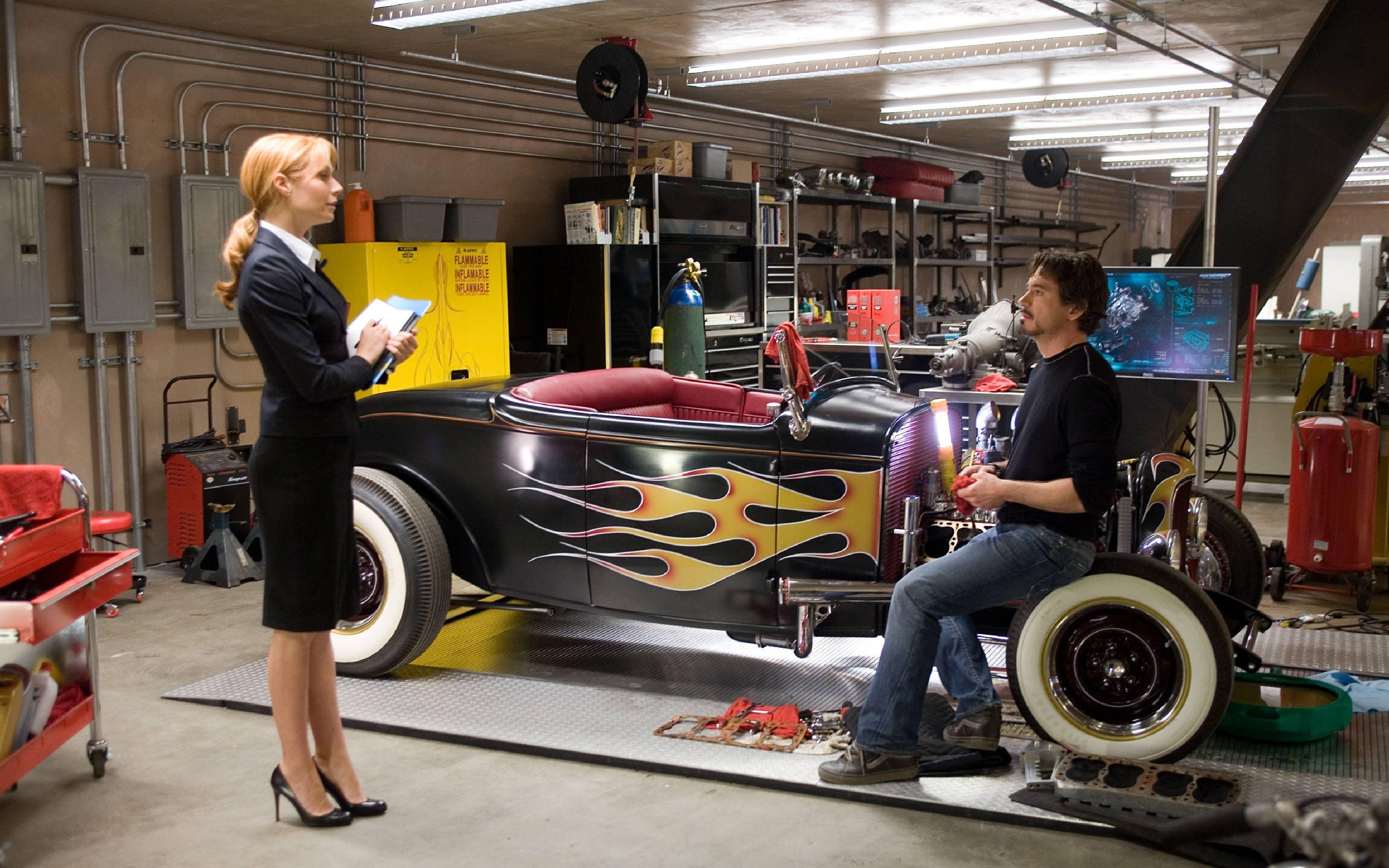 Iron Man Full HD Wallpaper and Background Imagex2100