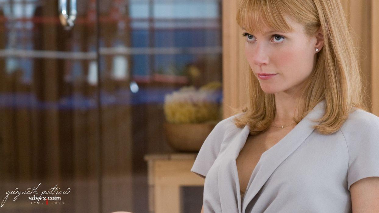 Blondes women Iron Man actress models Gwyneth Paltrow earrings