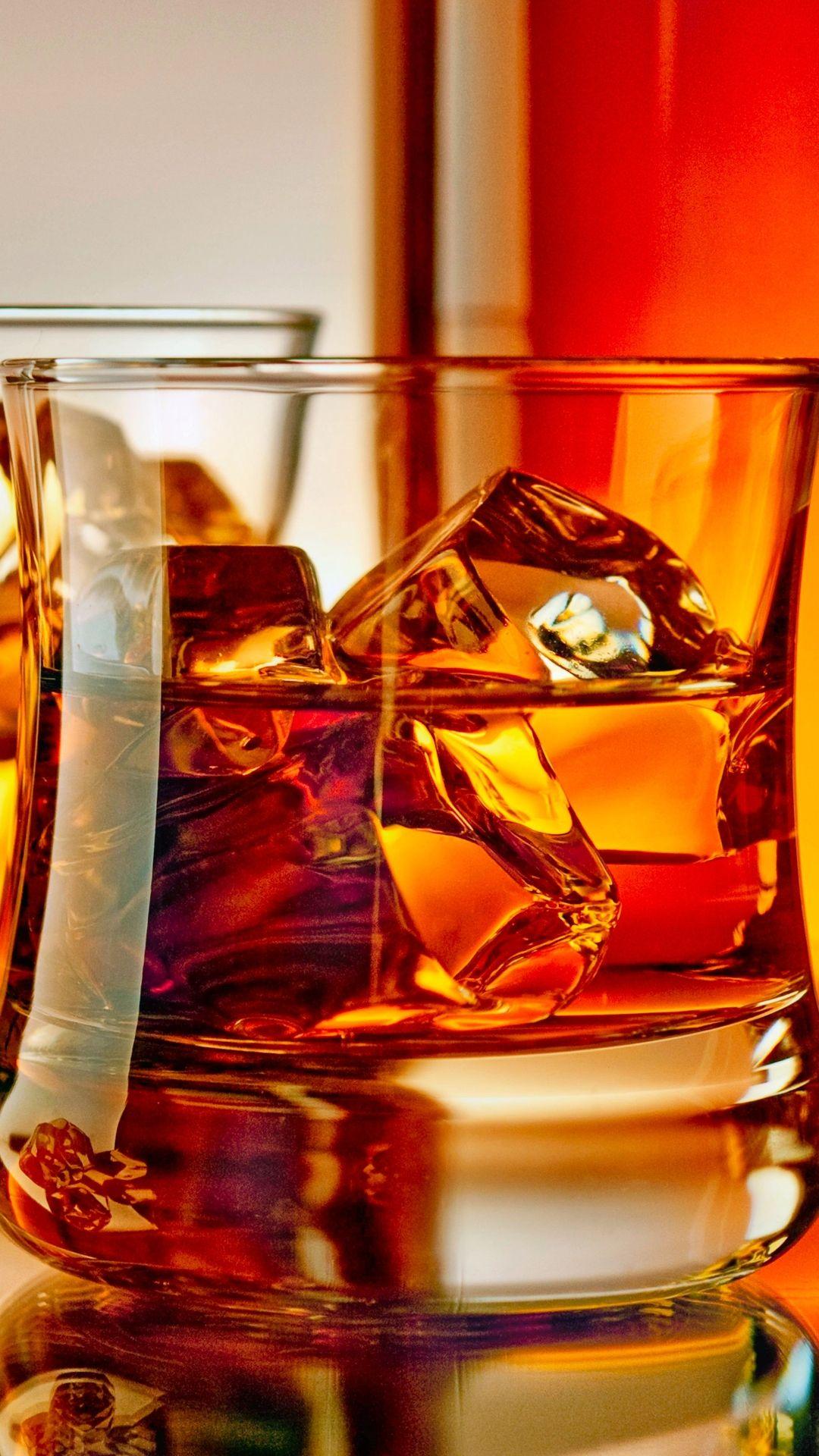 Whisky glass Stock Photos, Royalty Free Whisky glass Images | Depositphotos