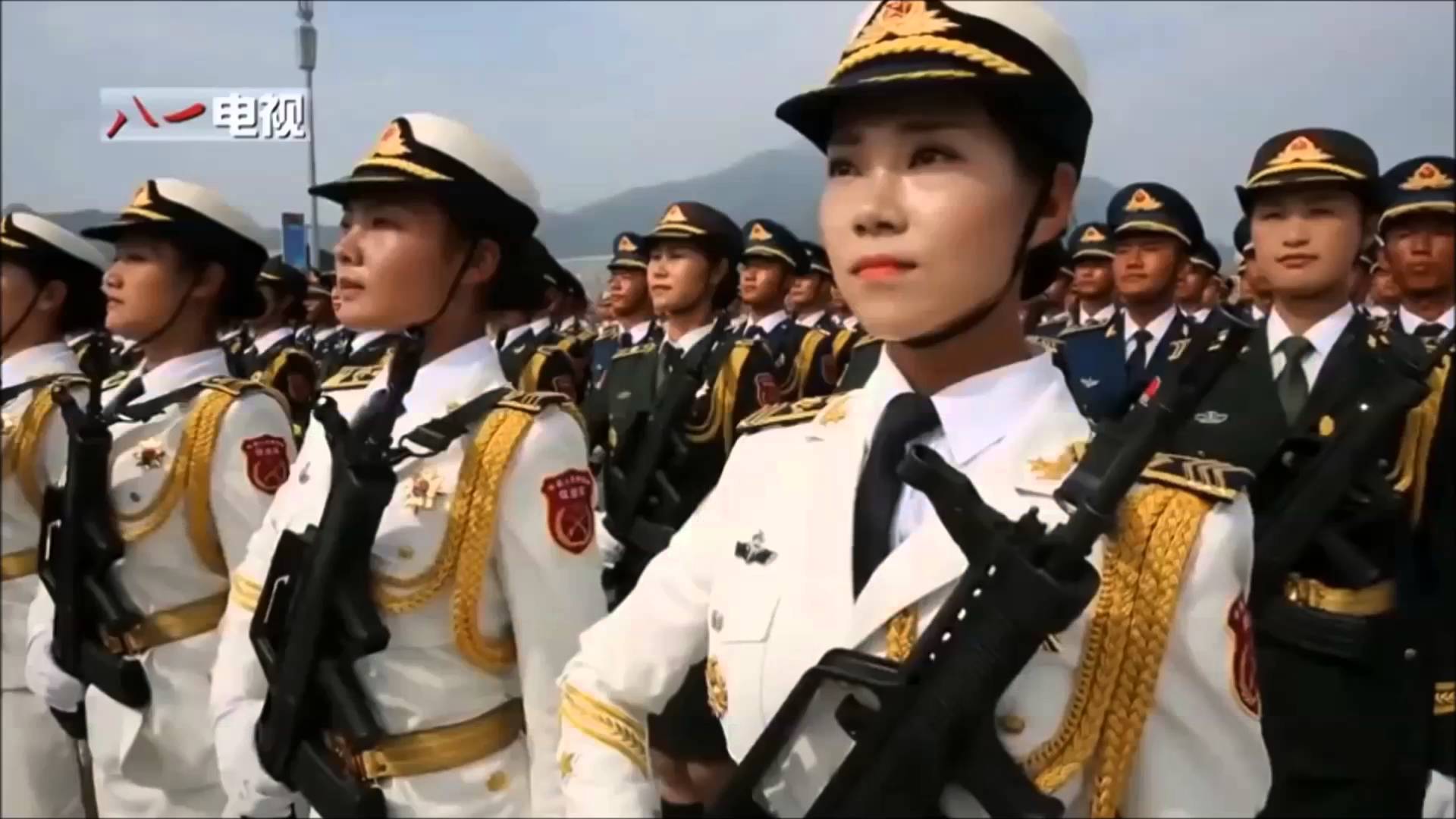 World Women Military Uniform March Parade Female Soldiers Armed