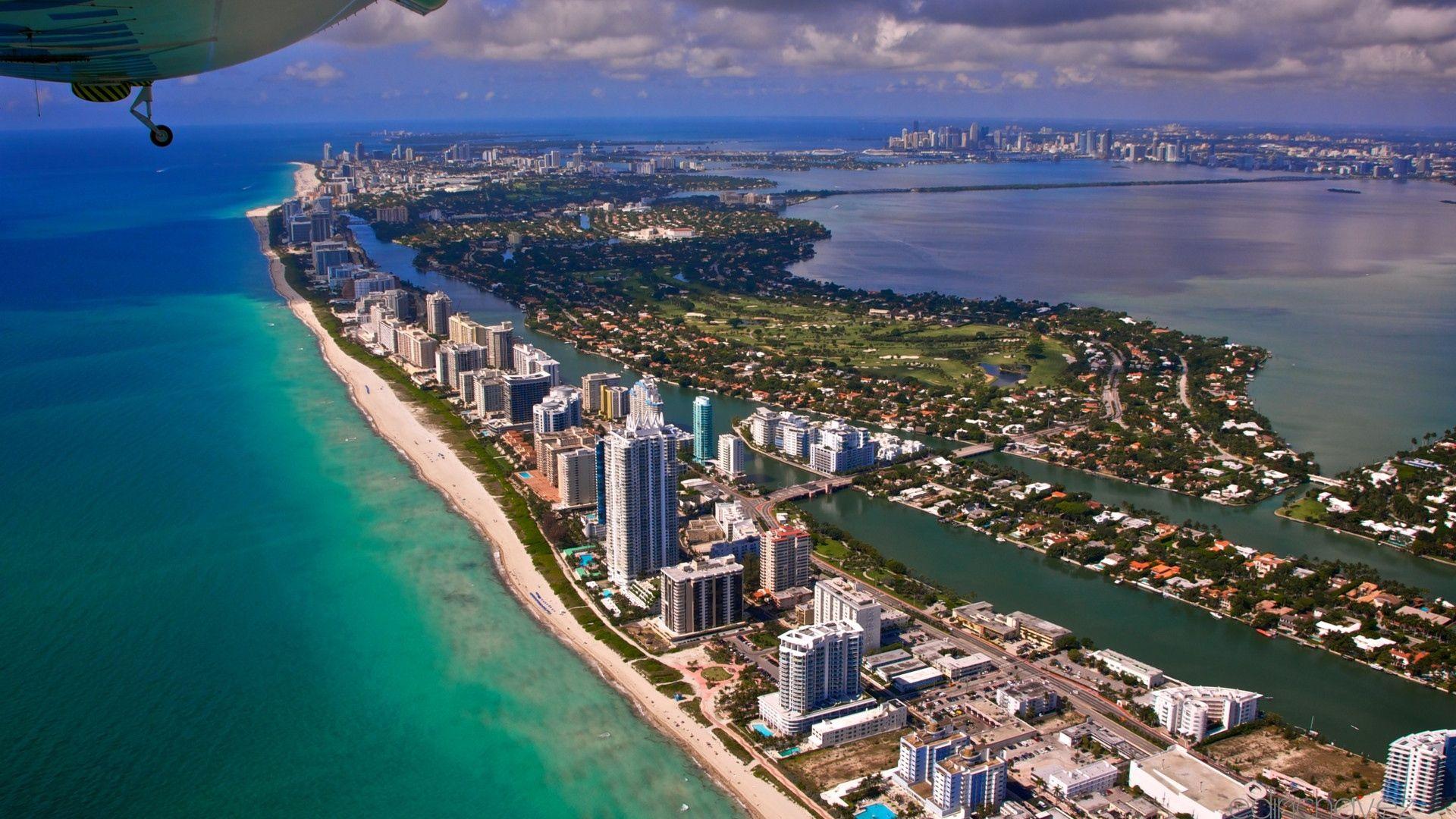 Download Wallpaper 1920x1080 miami, city, flight, view from