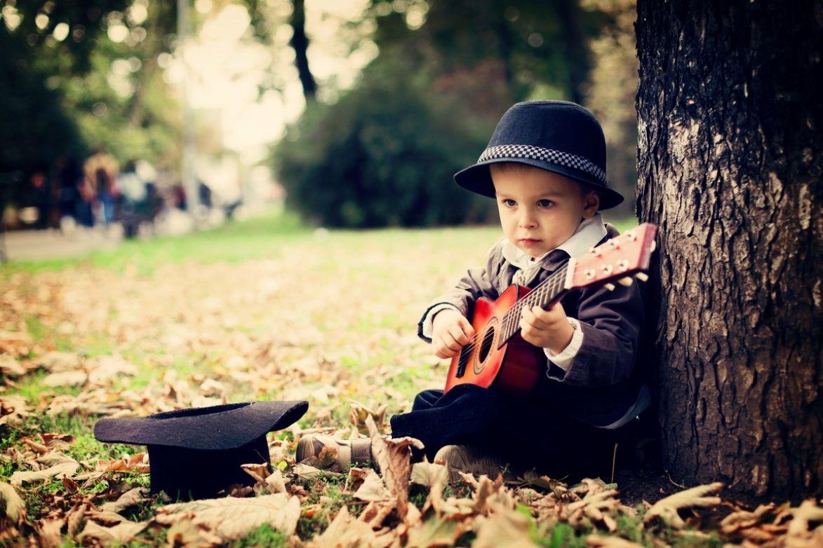Wallpapers Of A Boy Alone With Guitar - Wallpaper Cave