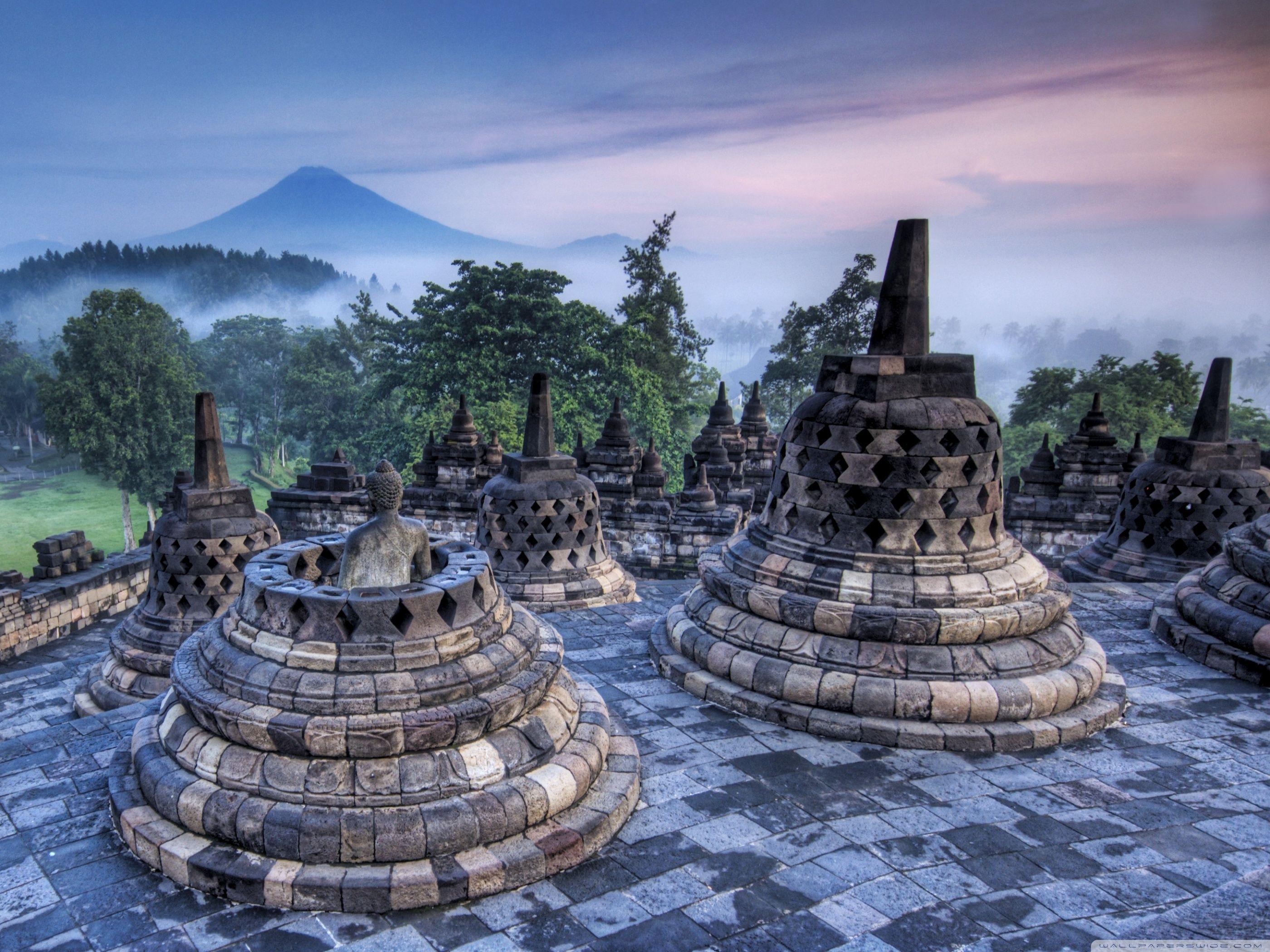The Hidden Buddhist Temple Of Borobudur At Sunrise, Indonesia ❤ 4K
