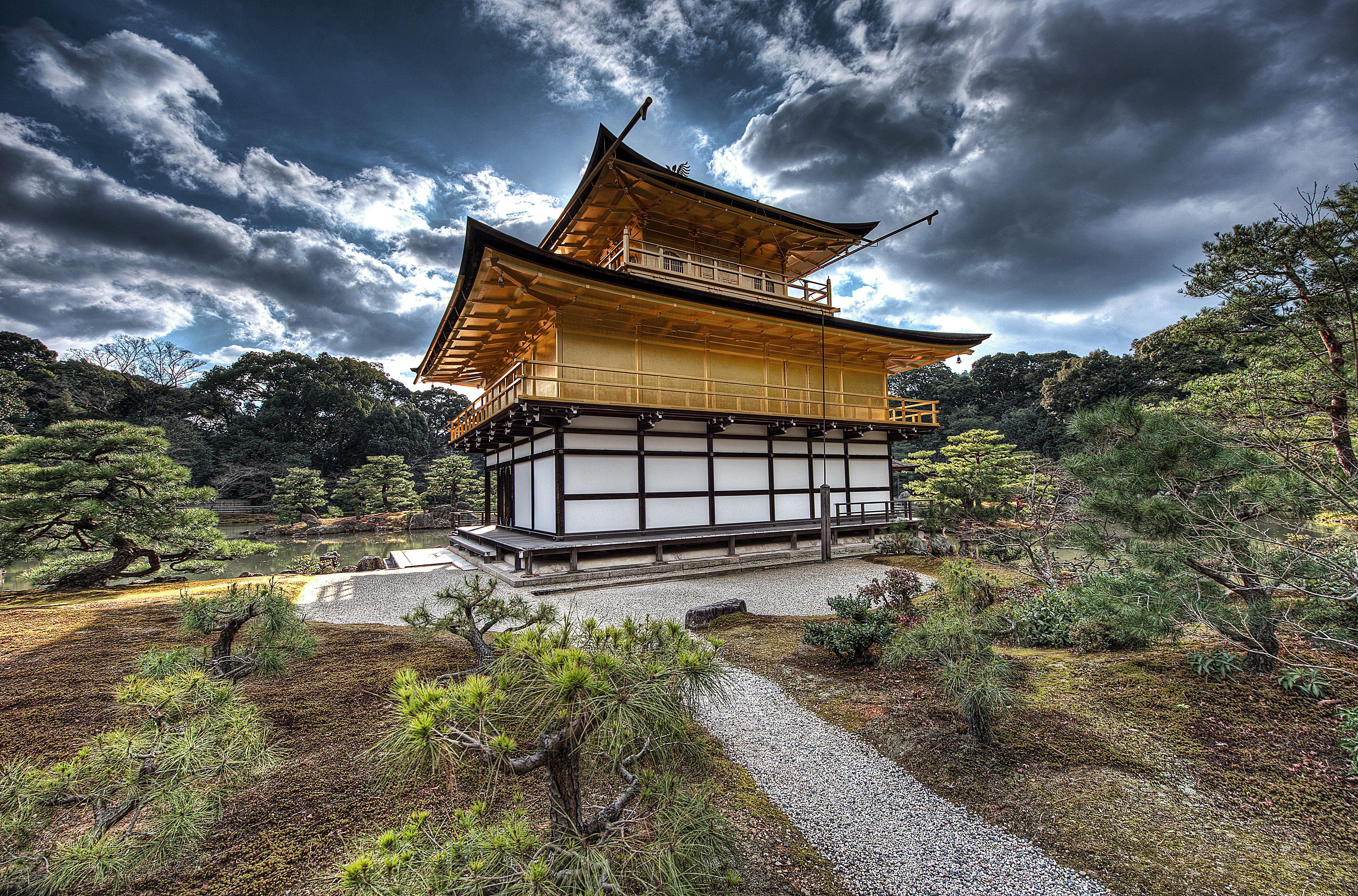 金閣寺 of the Golden Pavilion 4k Ultra HD Wallpaper