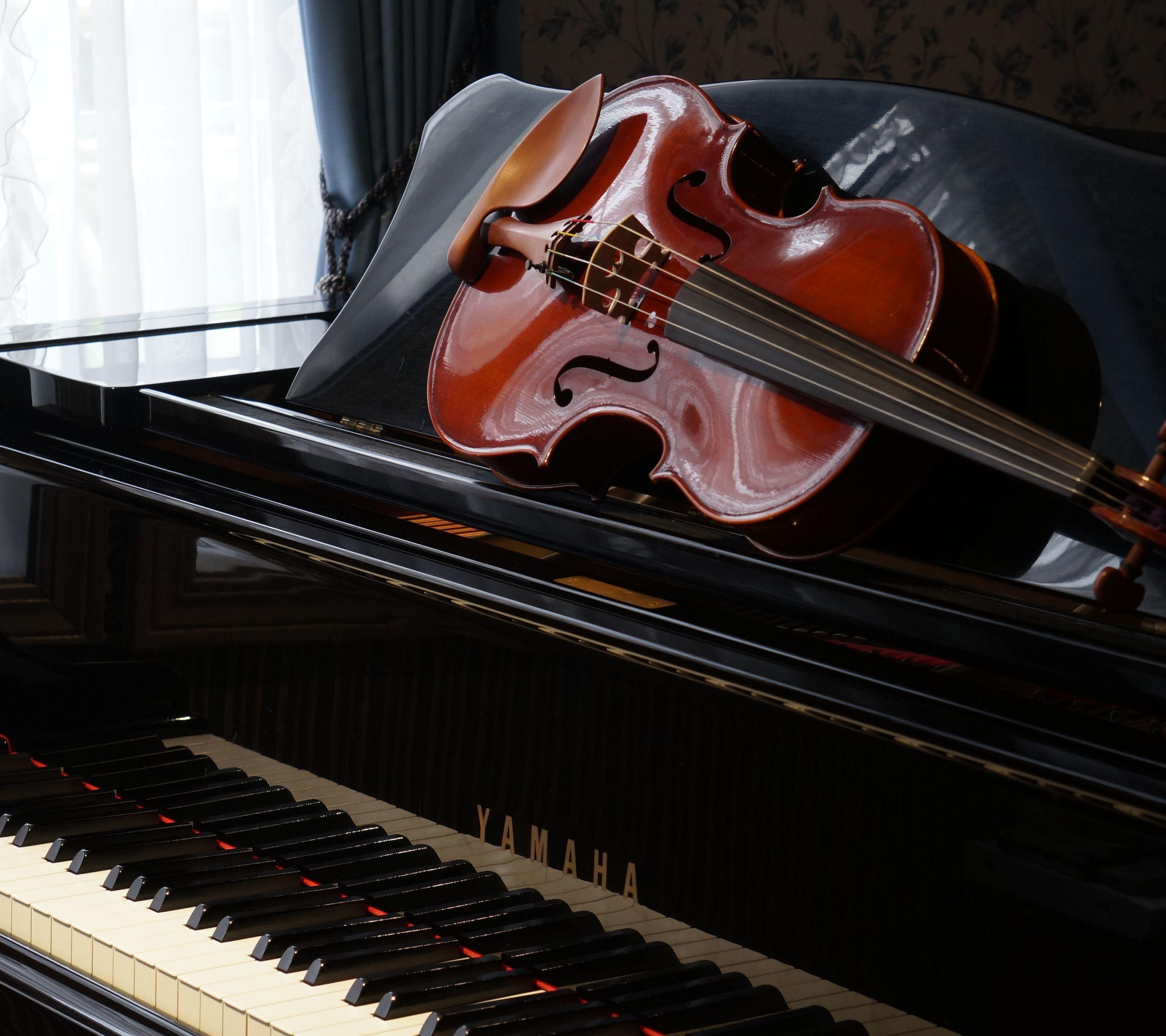 Music Piano (2880x2560) Wallpaper