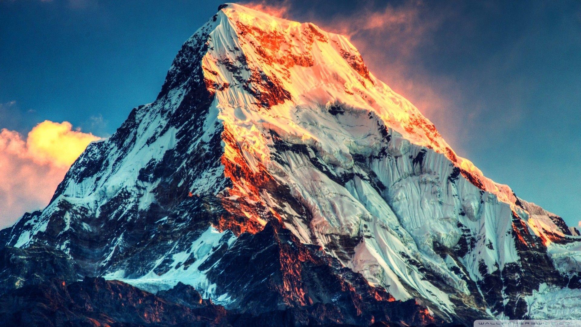 Mount Everest Wallpaper HD