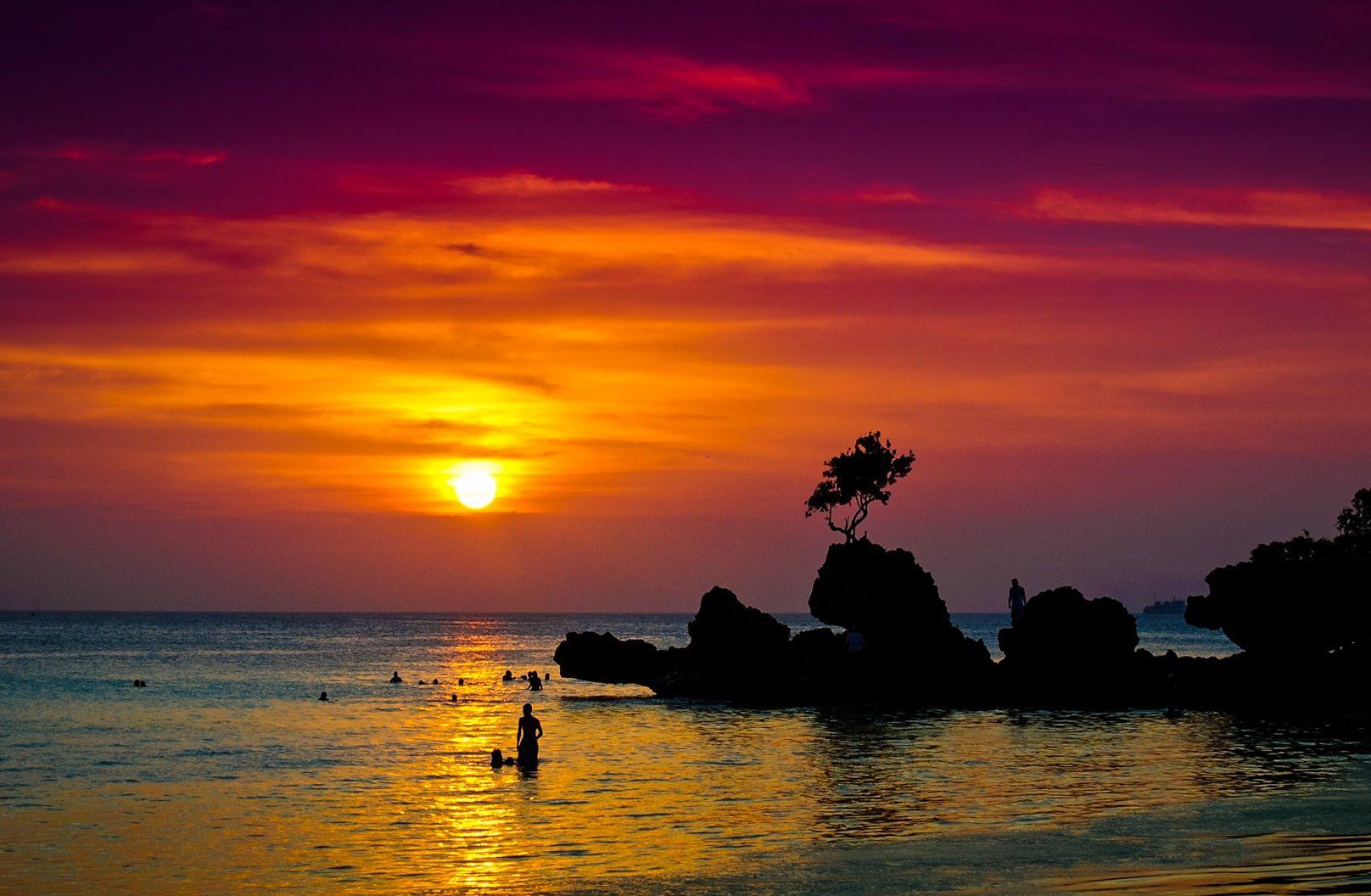 Why Boracay, Philippines Is The Place To Be During Labor Day Weekend