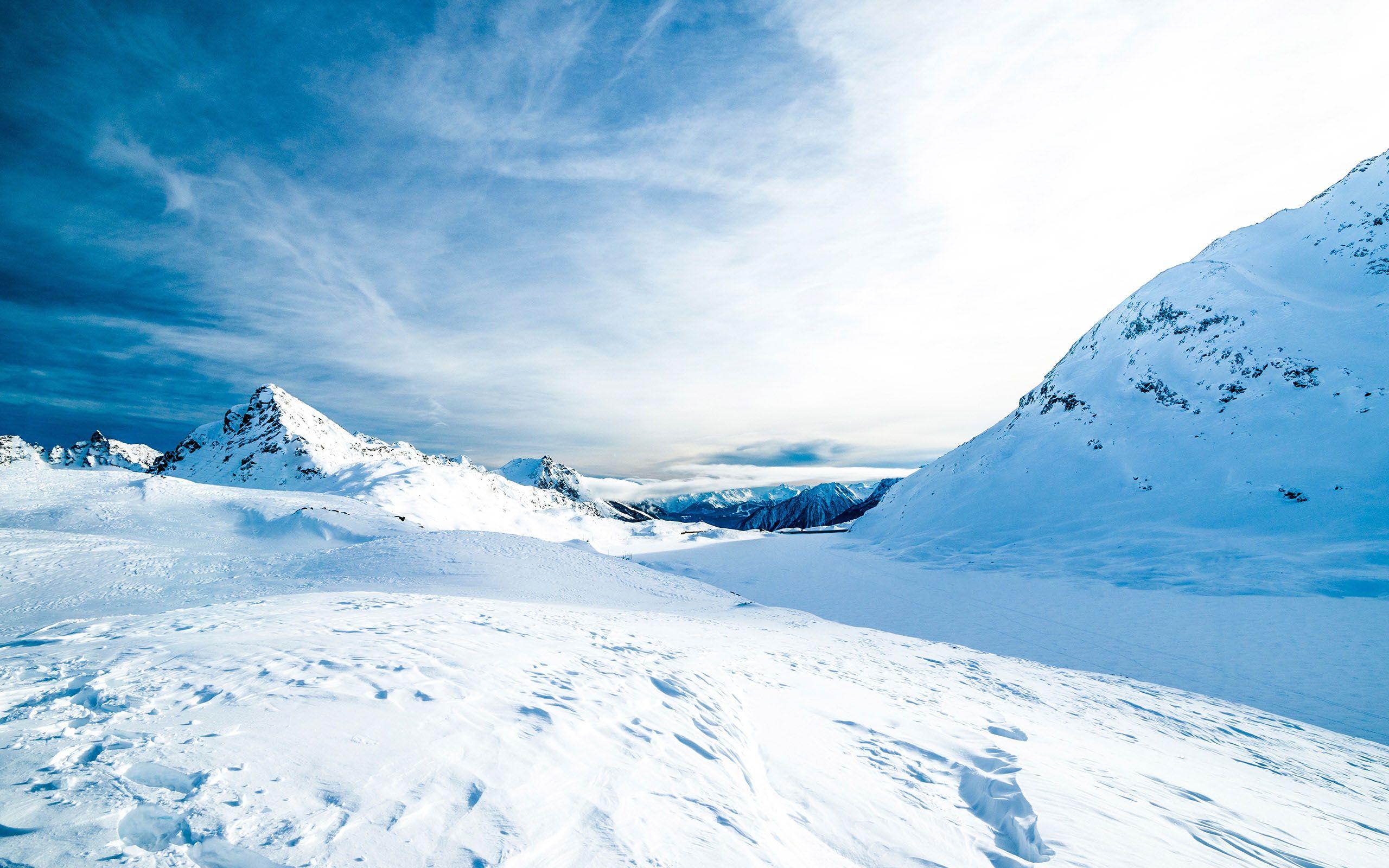 Snow, mountain, cold Wallpaper
