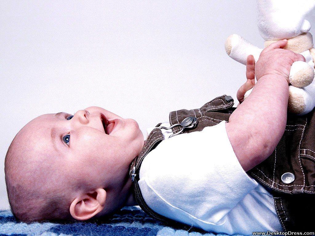 Desktop Wallpaper Babies Background Loveable Cute Baby Playing