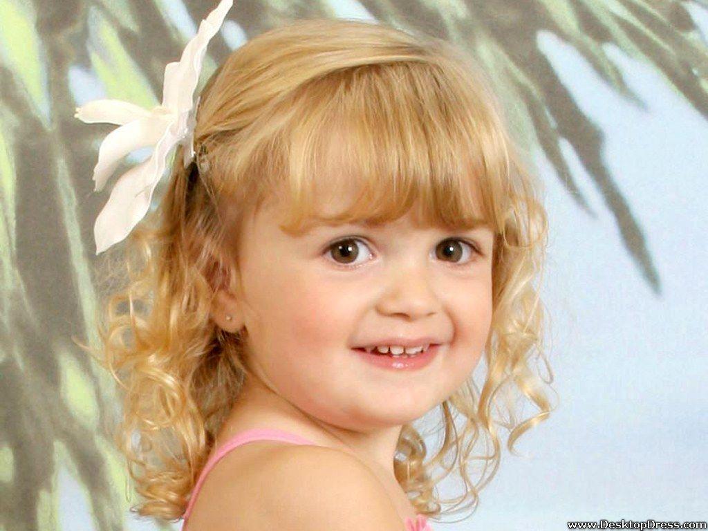 Desktop Wallpaper Babies Background Cute N Loveable Girl