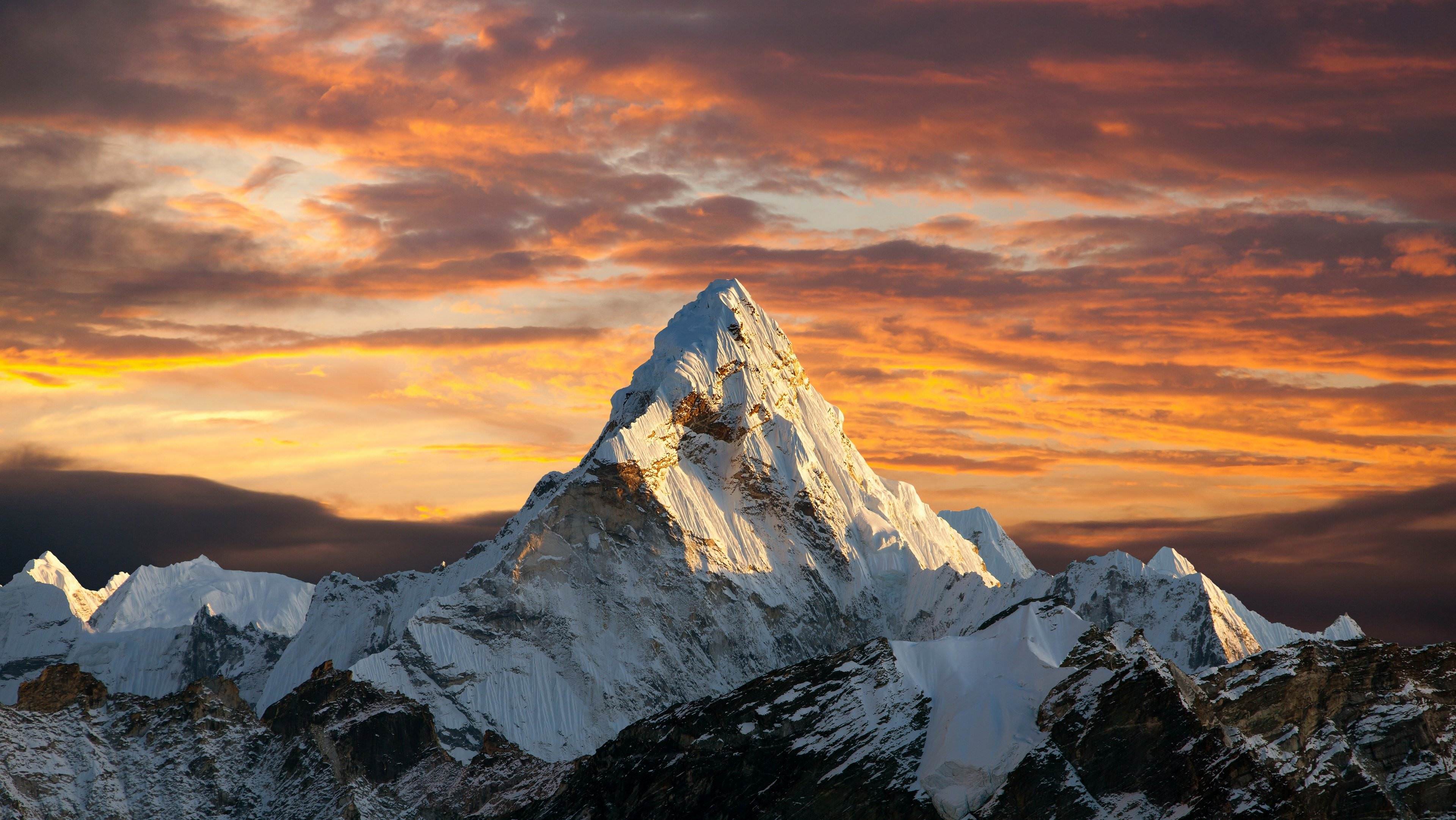 Tushita Himalaya Ultra HD Wallpaper Free Download