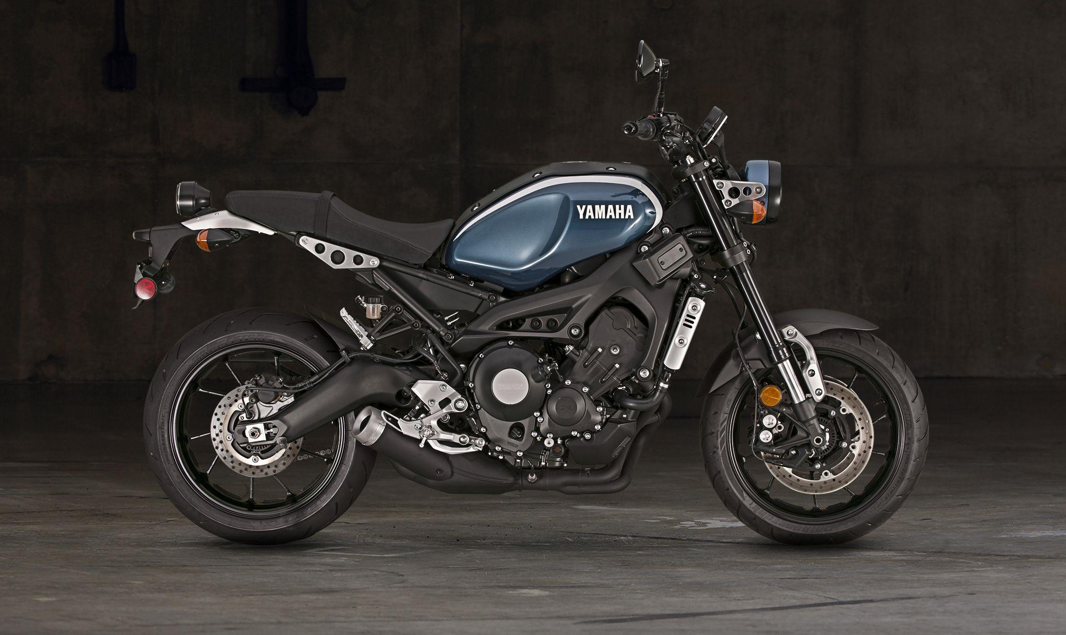 Yamaha XSR900 Sport Heritage Motorcycle