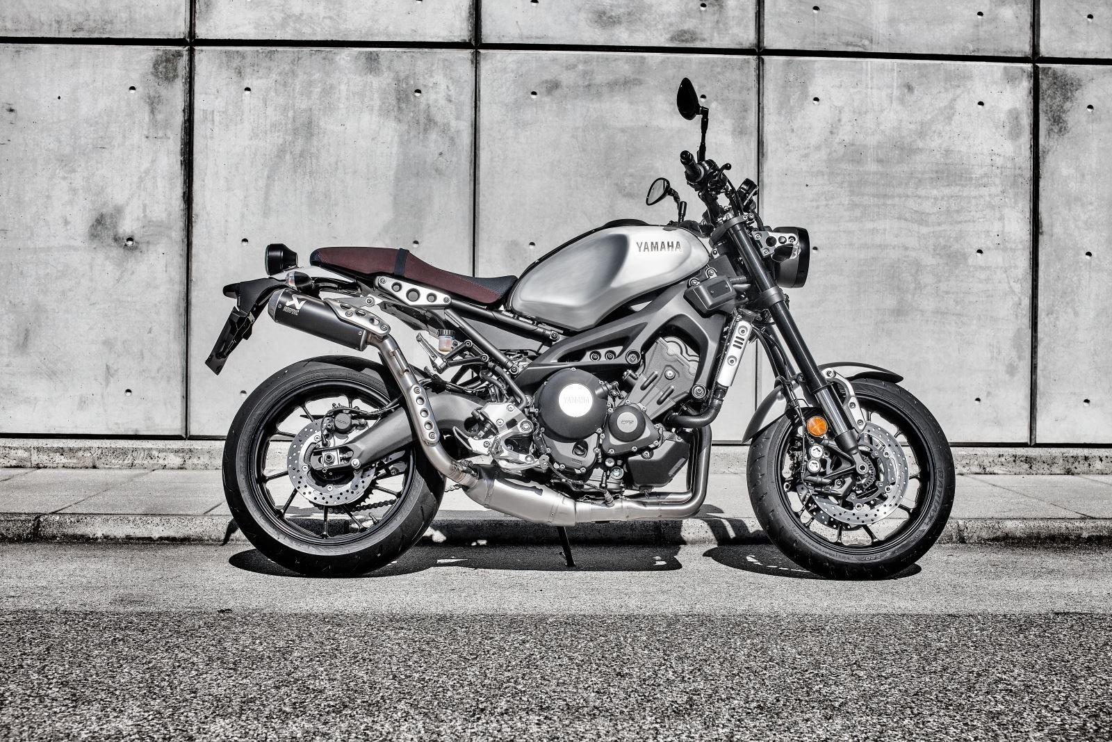 Yamaha XSR900 Souped Up with New Akrapovic Exhausts