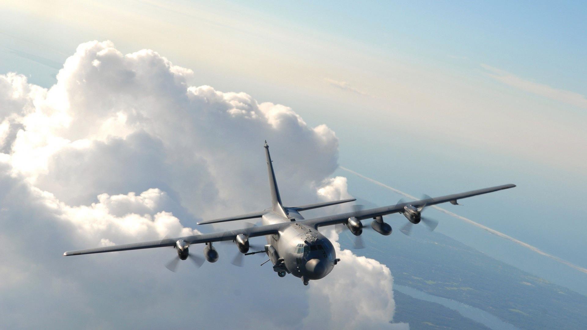 Clouds Aircraft Ac 130 Spooky Spectre Wallpaper