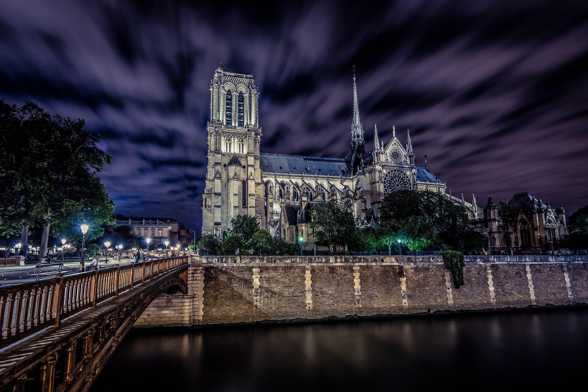 Notre Dame De Paris Full HD Wallpaper