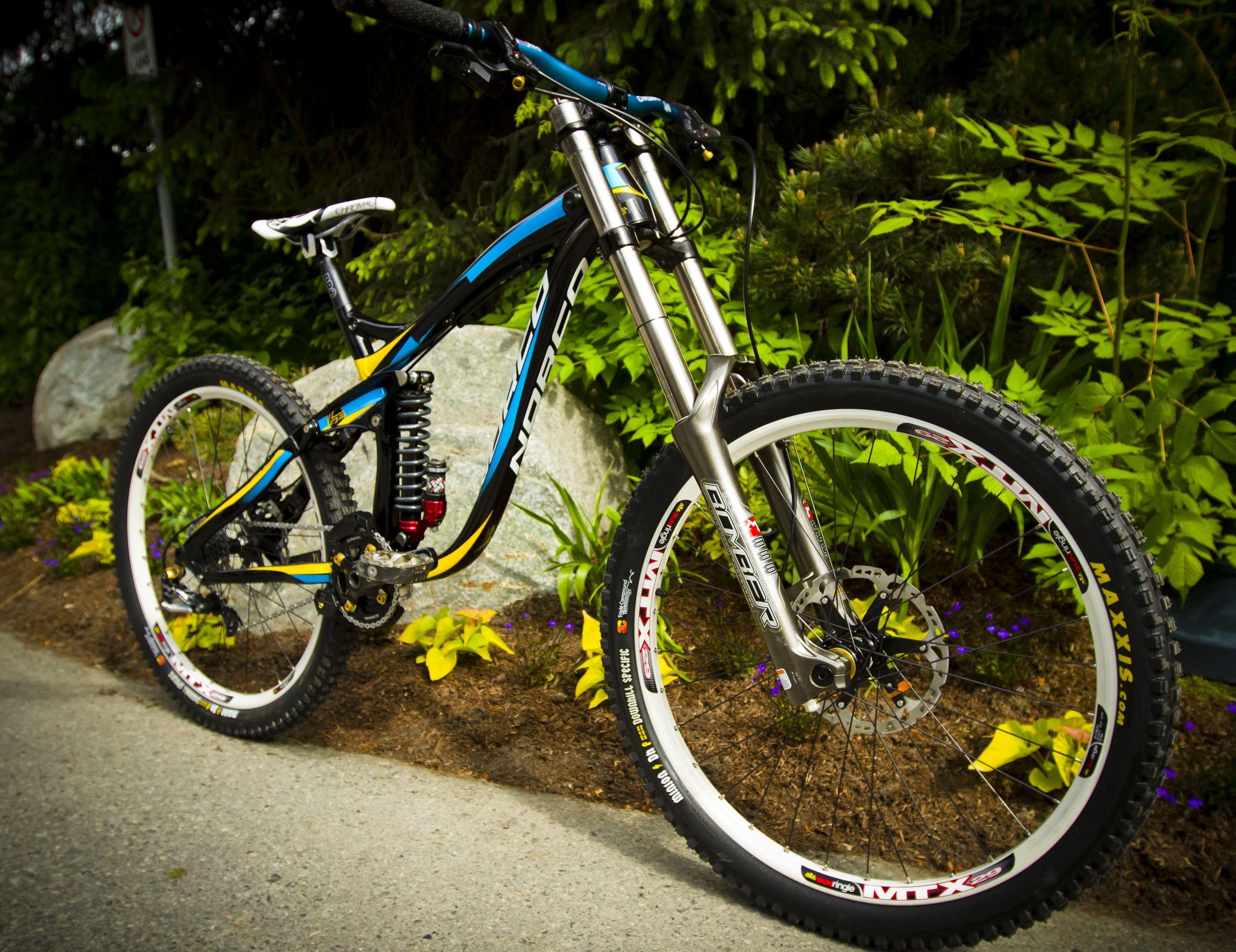 downhill bikes wallpaper. Free HD Wallpaper Download