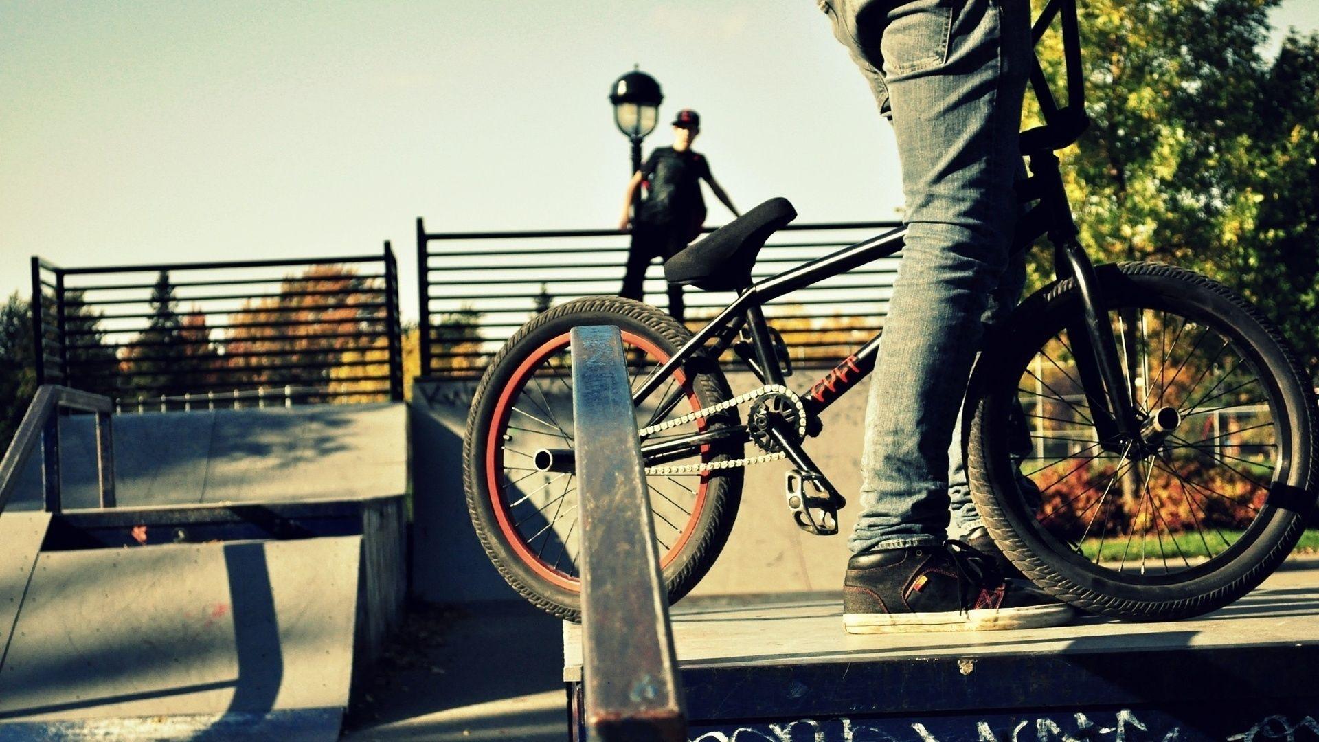 Download Wallpaper 1920x1080 sports, people, bmx, bike Full HD 1080p