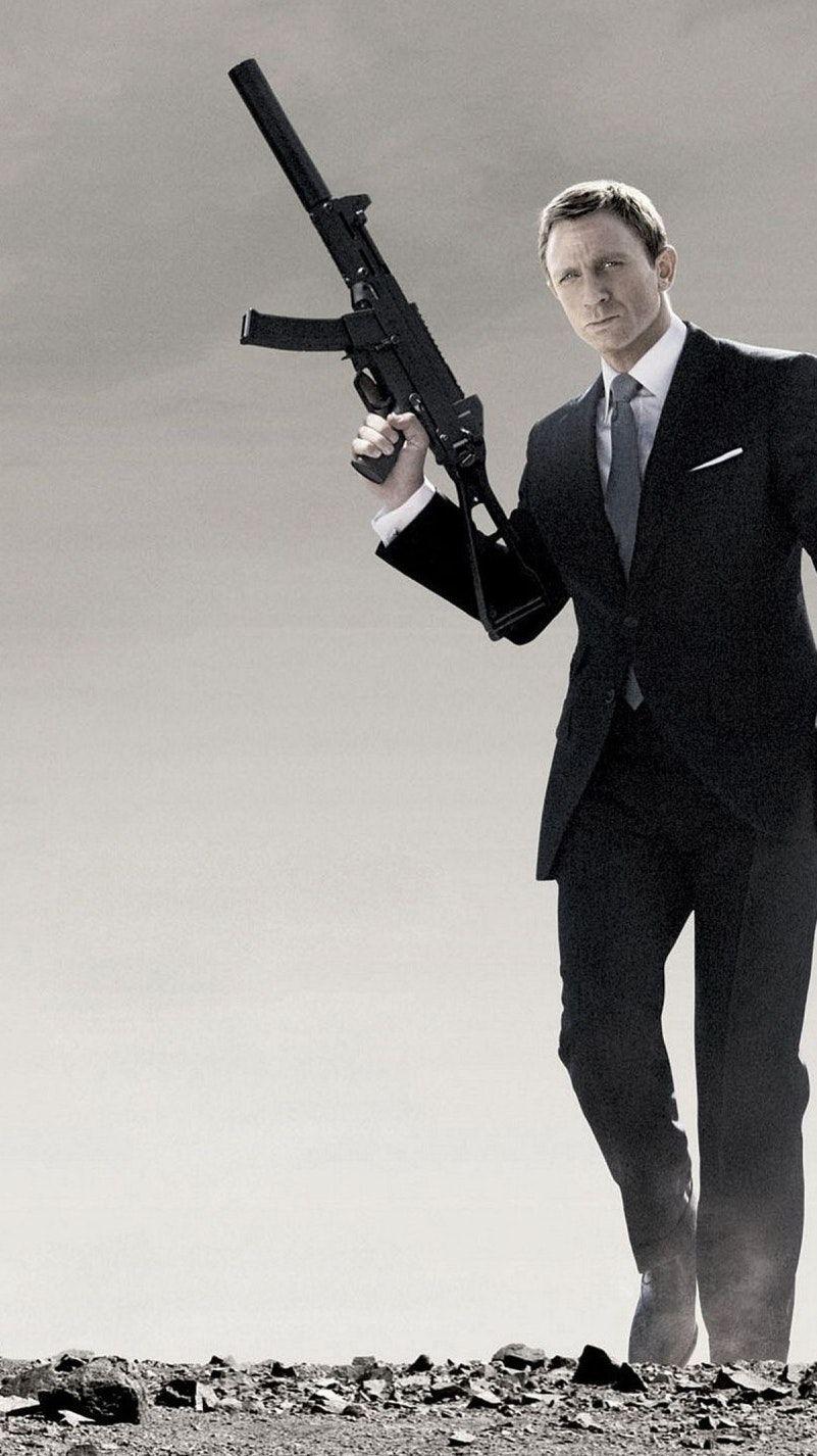 Quantum of Solace (2008) Phone Wallpaper. Movie wallpaper and Movie