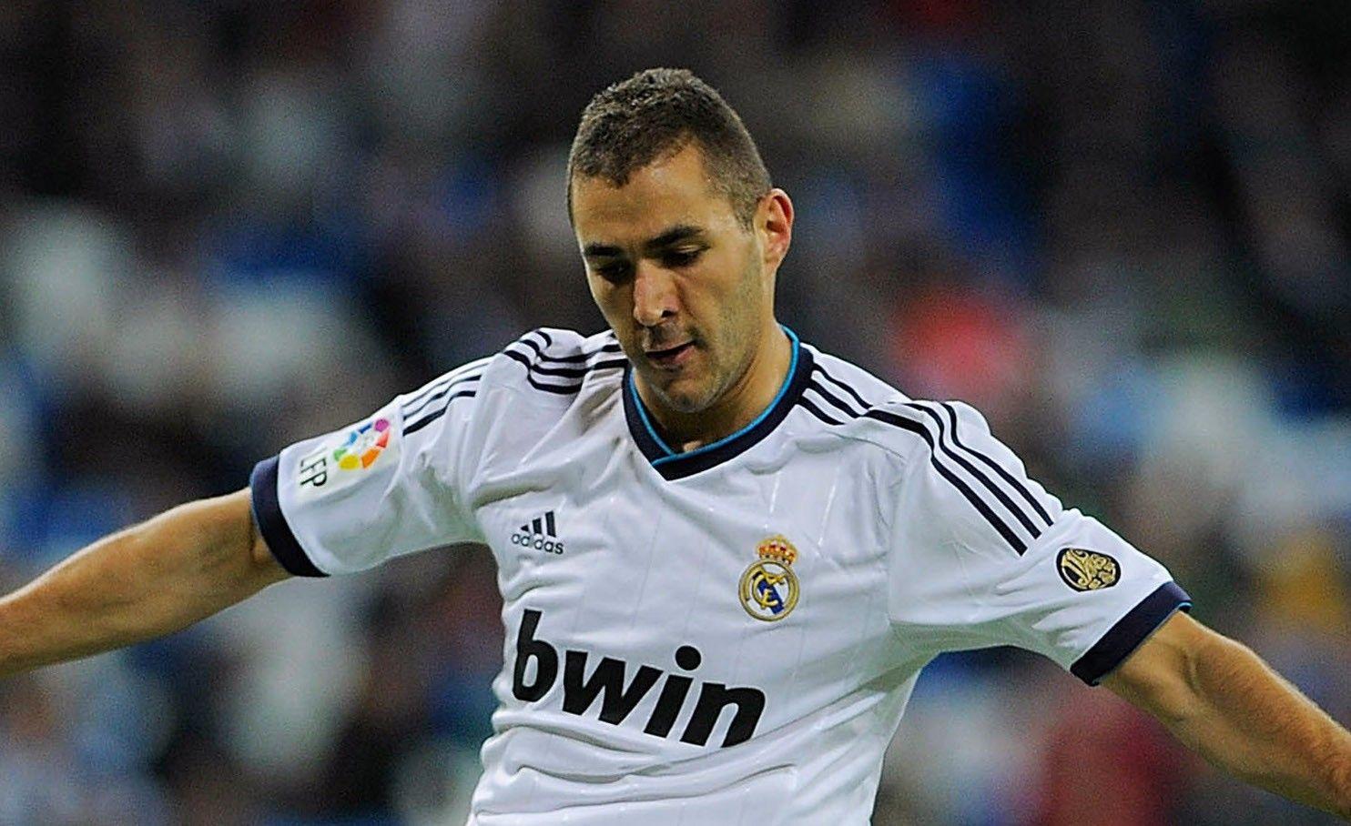 Karim Benzema Real Madrid HD Desktop Wallpaper. HD Desktop Wallpaper
