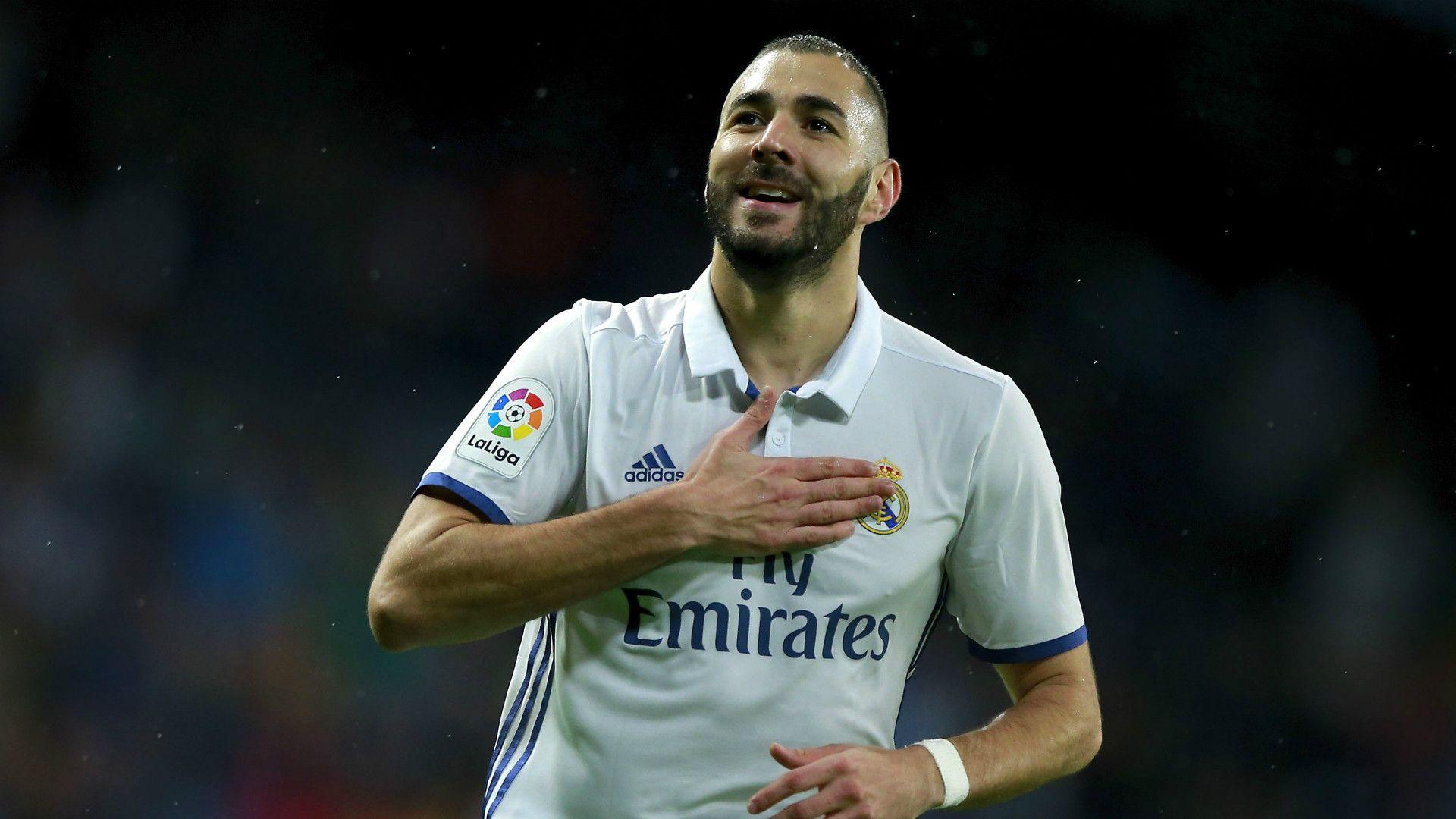 TRANSFER: Mansfield Turn Focus To Karim Benzema Goal Sports News