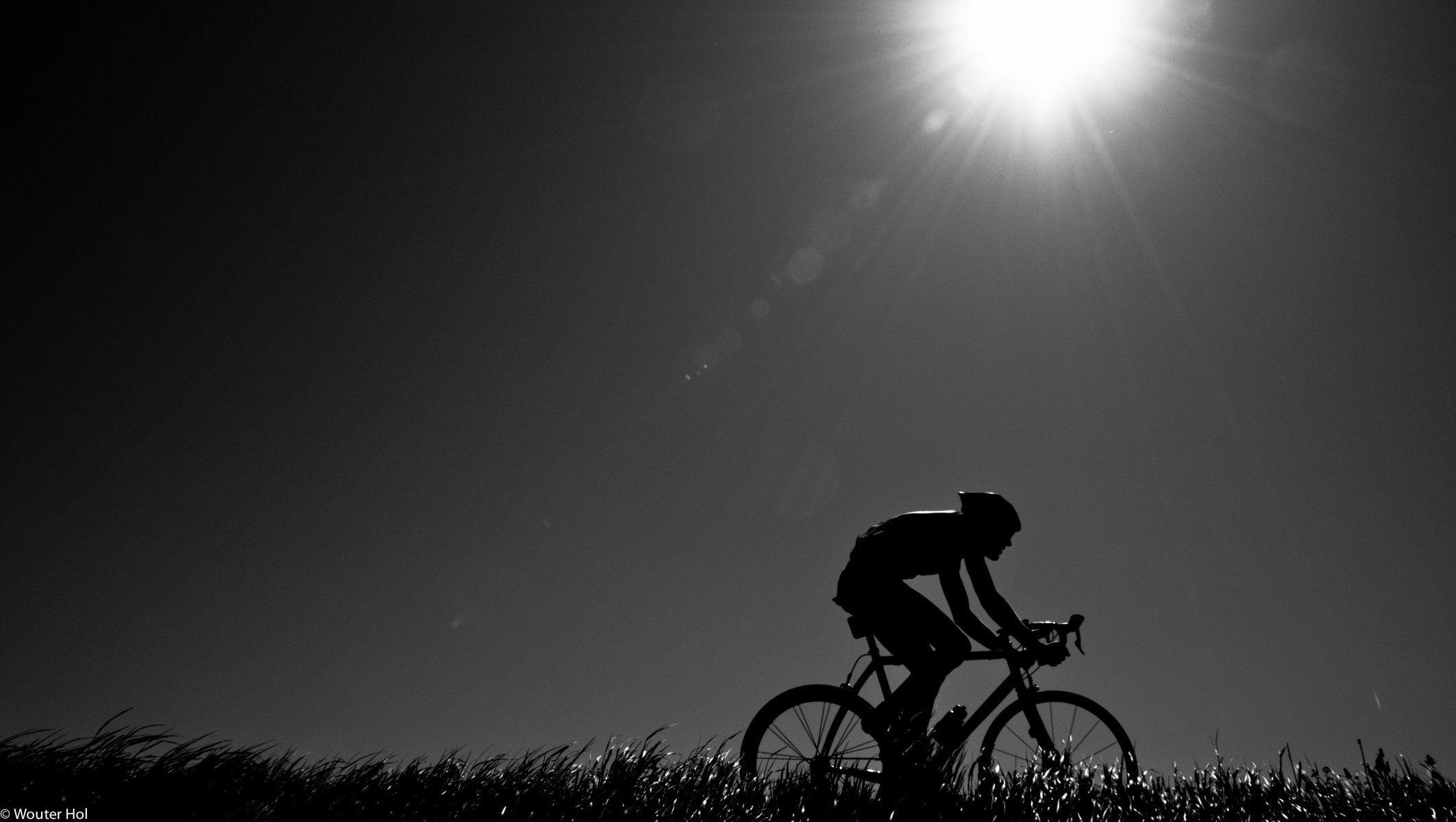 night athlete cyclist road bike nature mood HD wallpaper