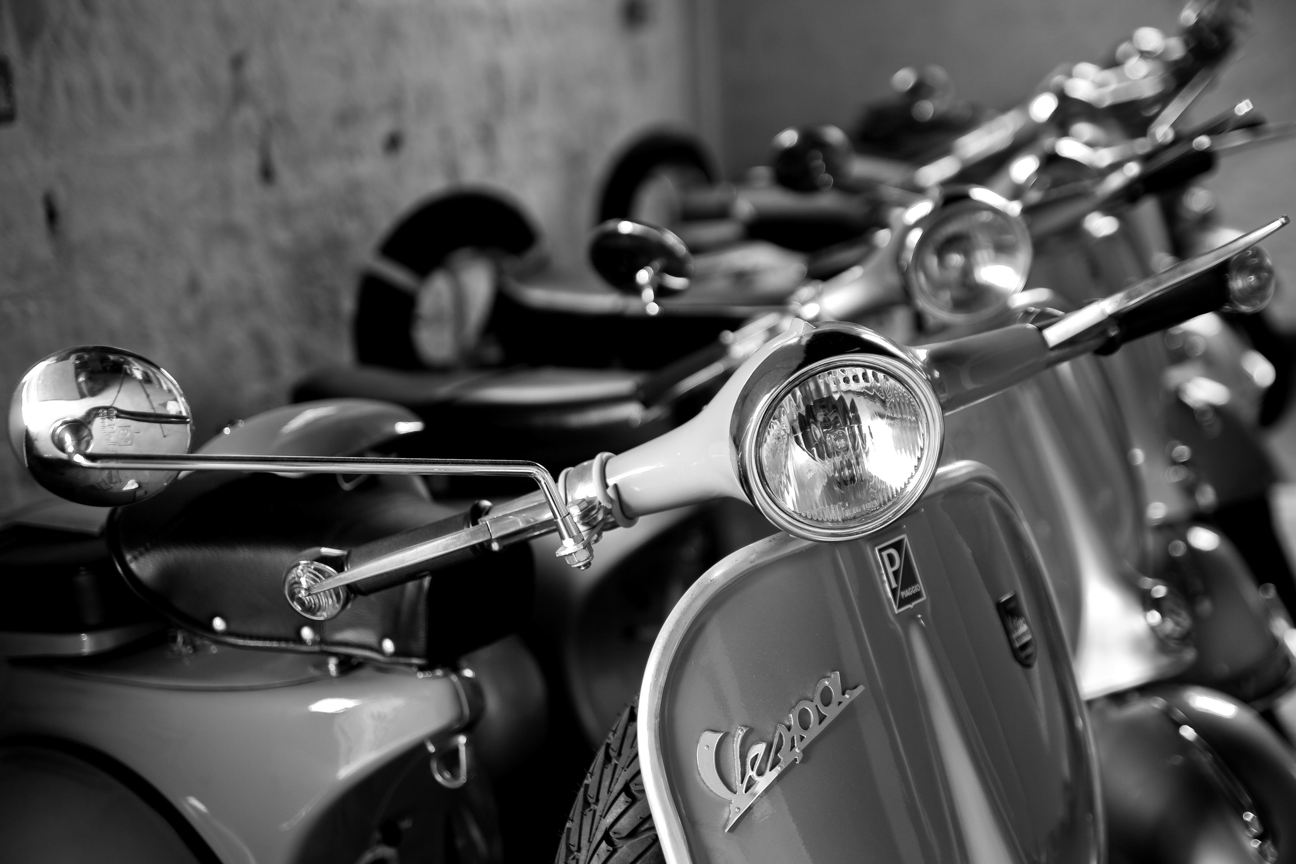 Vespa Wallpaper