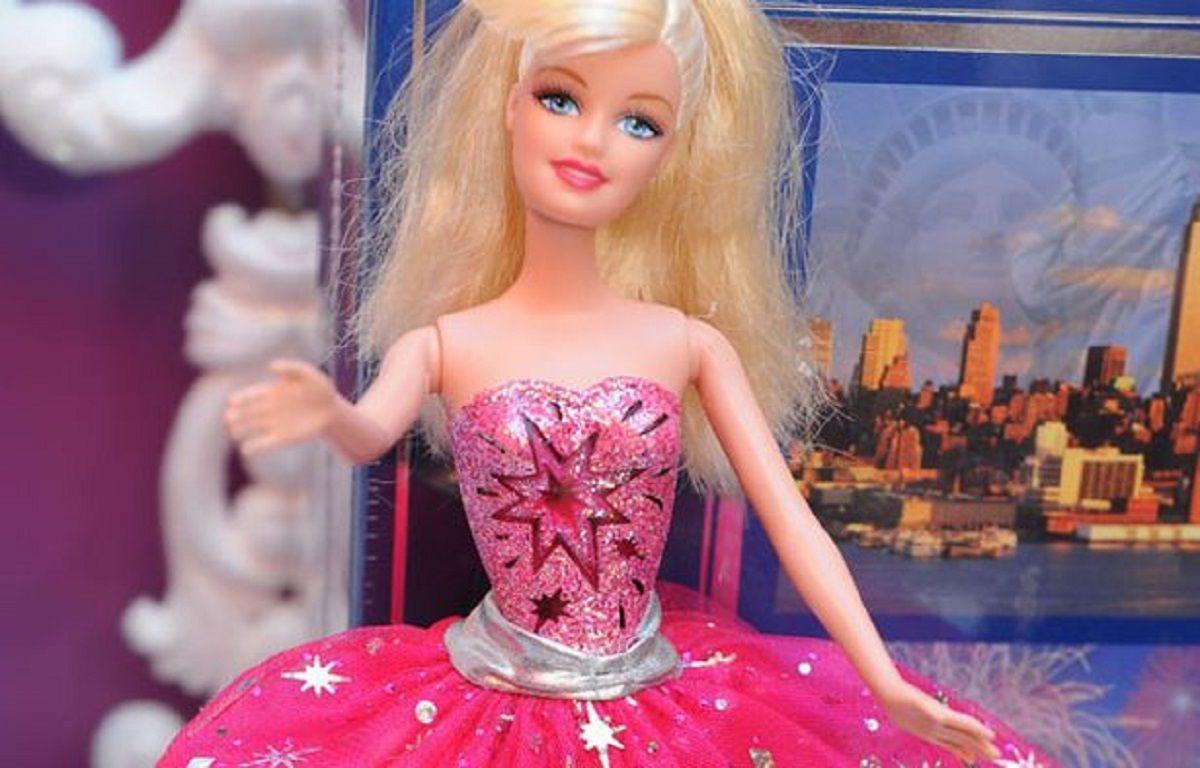 Slimer Beauty Wallpaper Free Hd Barbie Doll