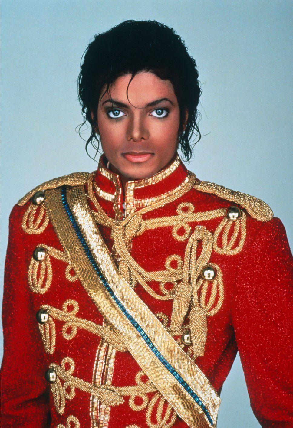 Michael Jackson en costume de dompteur. michael J