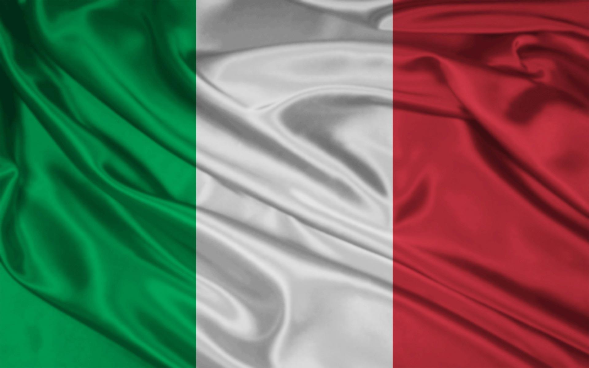 Italian Flag Wallpaper