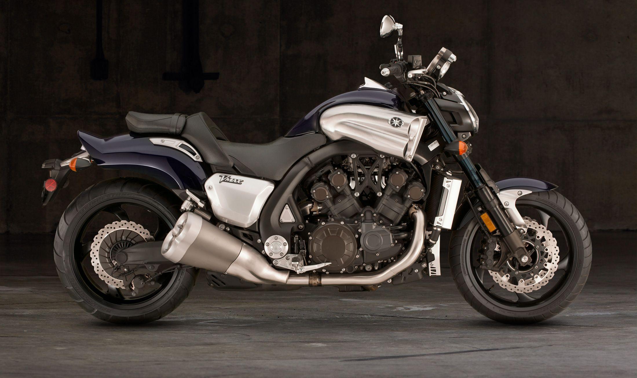 Yamaha v Max 1200 Wallpaper