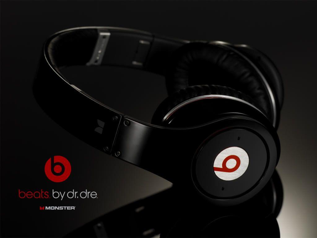 Breathtaking Beats Head Phones Design for Your Screen Breathtaking Beats Head Phones Design for Your Screen