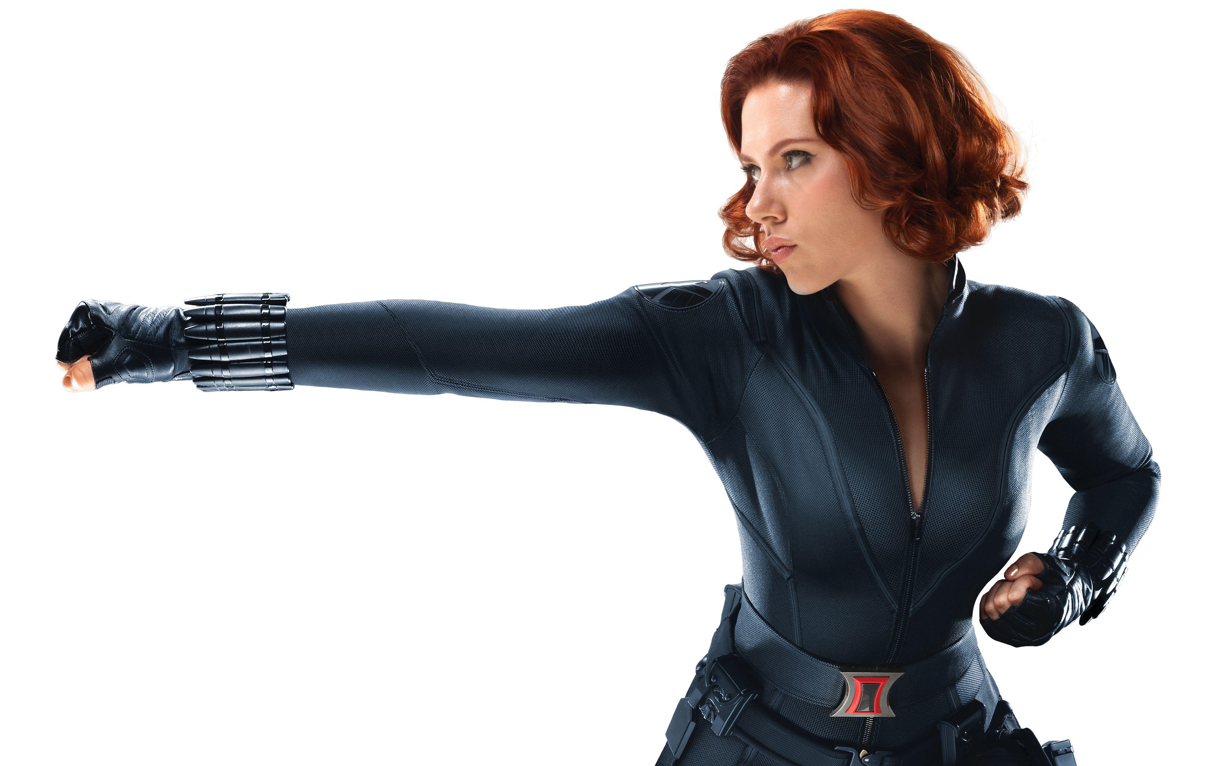 Scarlett Johansson as Black Widow in Avengers Wallpaper